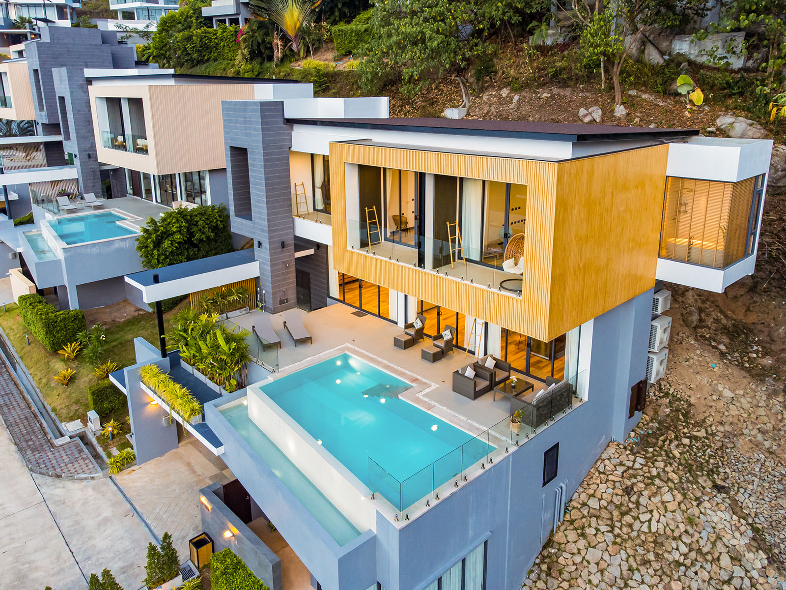 (PRICE REDUCED!) Verano Residence - Contemporary 3+1 Bedroom Seaview Pool Villa in Chaweng Noi for Sale