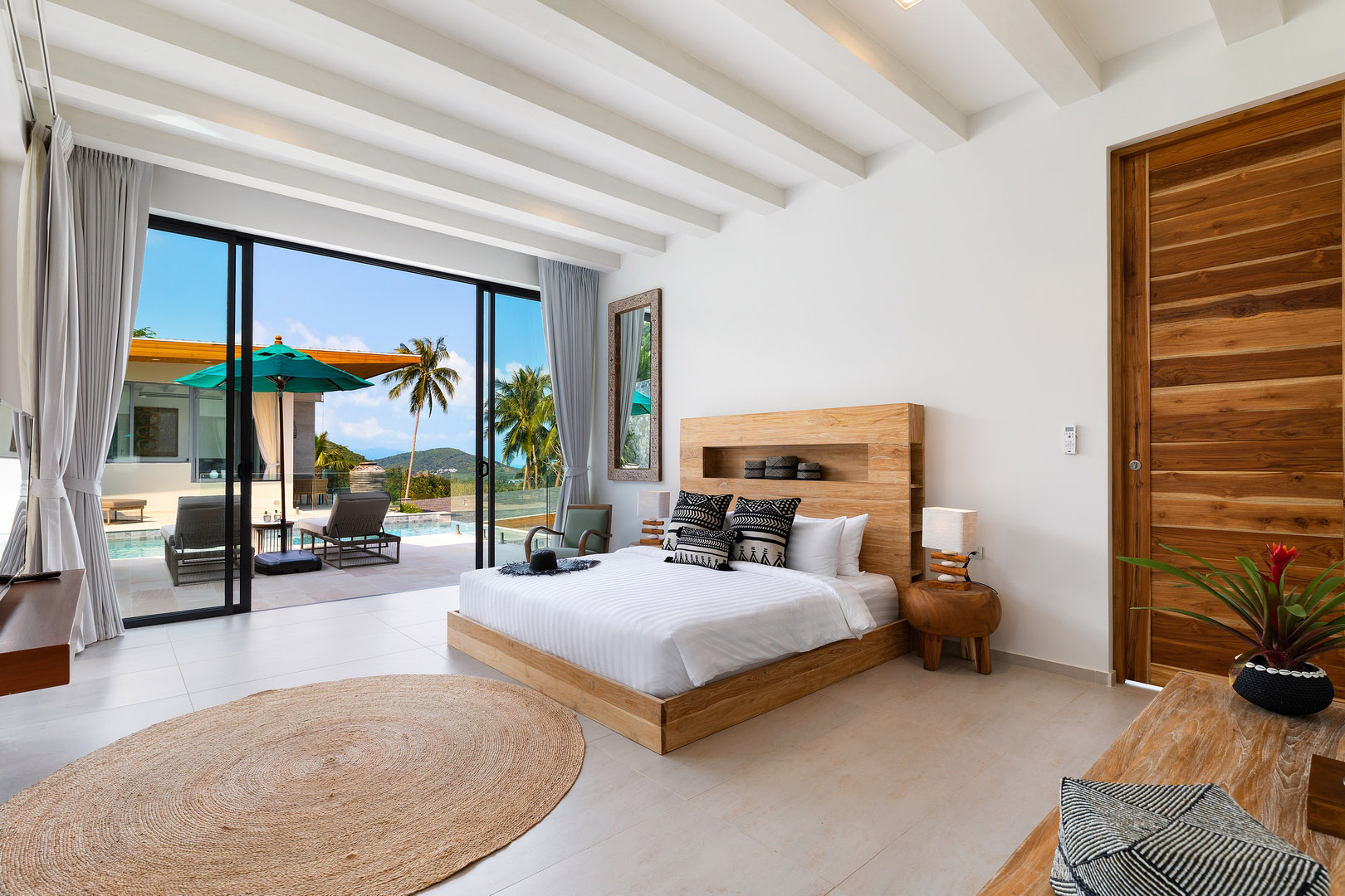 Villa Asi – Astonishing 6 Bedroom Seaview Pool Villa in Chaweng for sale