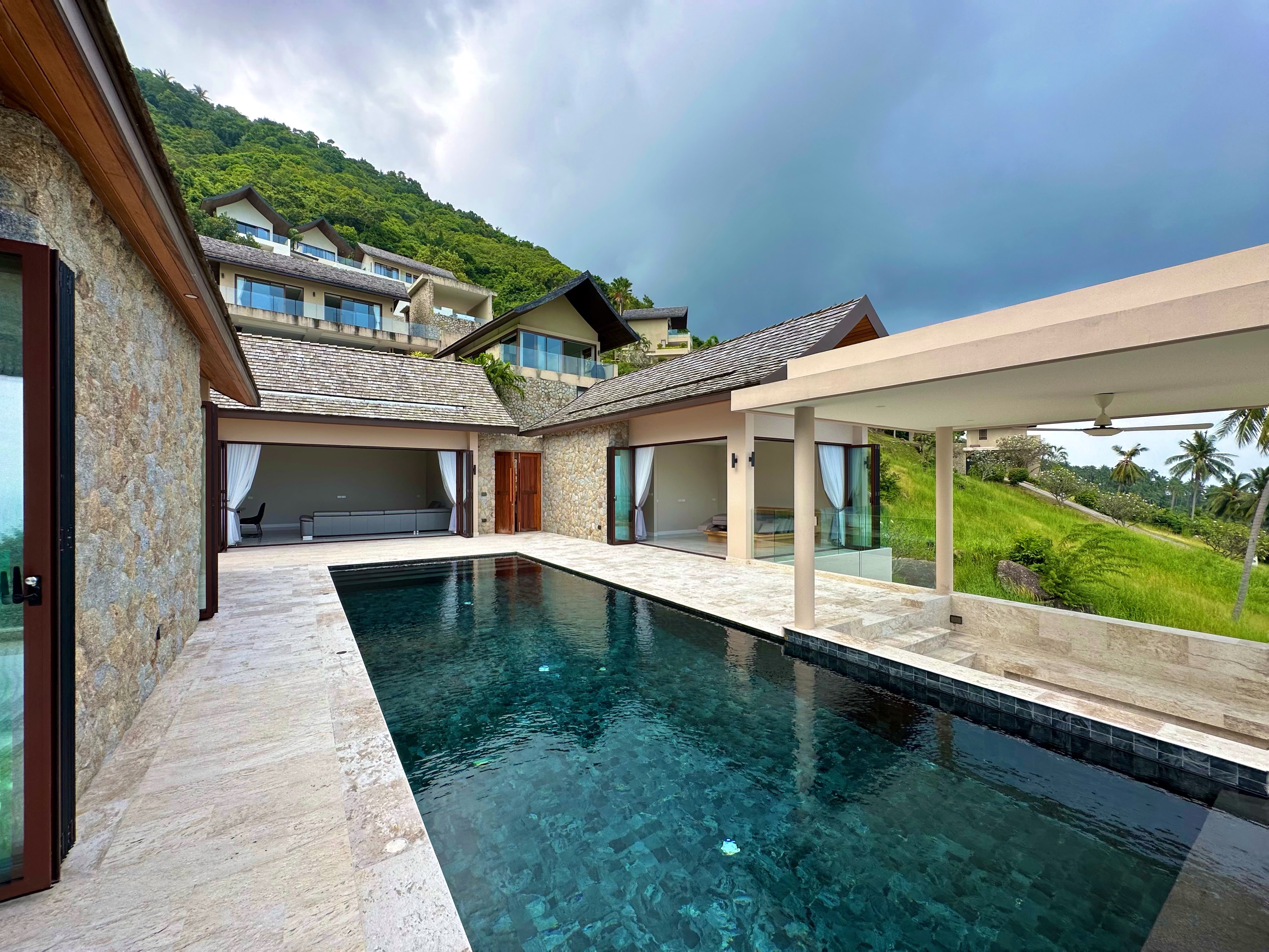 (SOLD) Villa Delapan - Traditional Tropical 3 Bedroom Seaview Pool Villa in Chaweng Noi For Sale