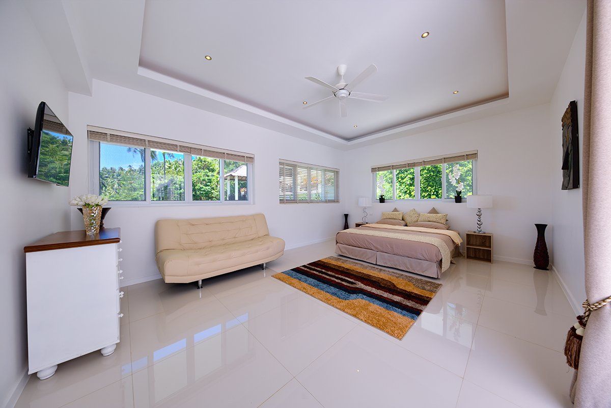 (SOLD) Villa White Lotus - Luxury 7 bedroom Seaview Villa in Maenam for sale