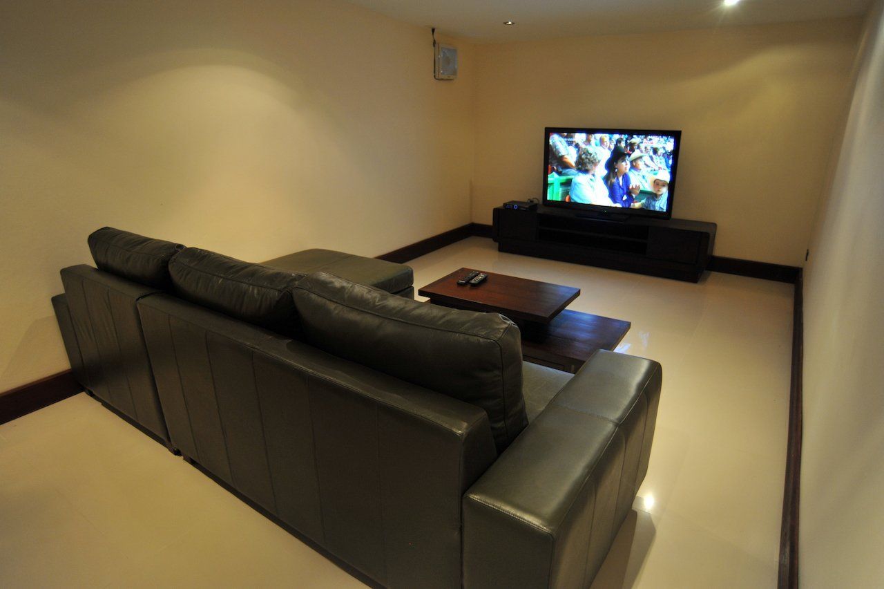 (SOLD) Large 5 bedroom Sea View Villa Alexa for sale in Maenam