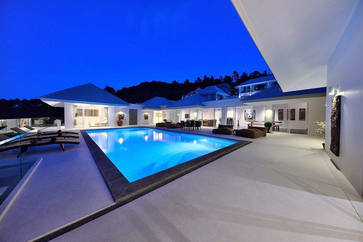 (SOLD) Villa White Lotus - Luxury 7 bedroom Seaview Villa in Maenam for sale