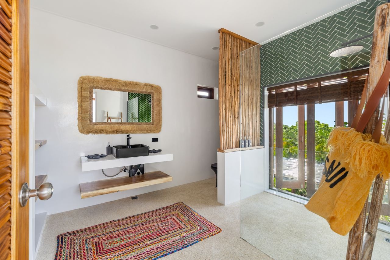 Authentik Villa – Balinese 5 Bedroom Seaview Pool Villa in Bophut: Authentik Villa – Balinese 5 Bedroom Seaview Pool Villa in Bophut