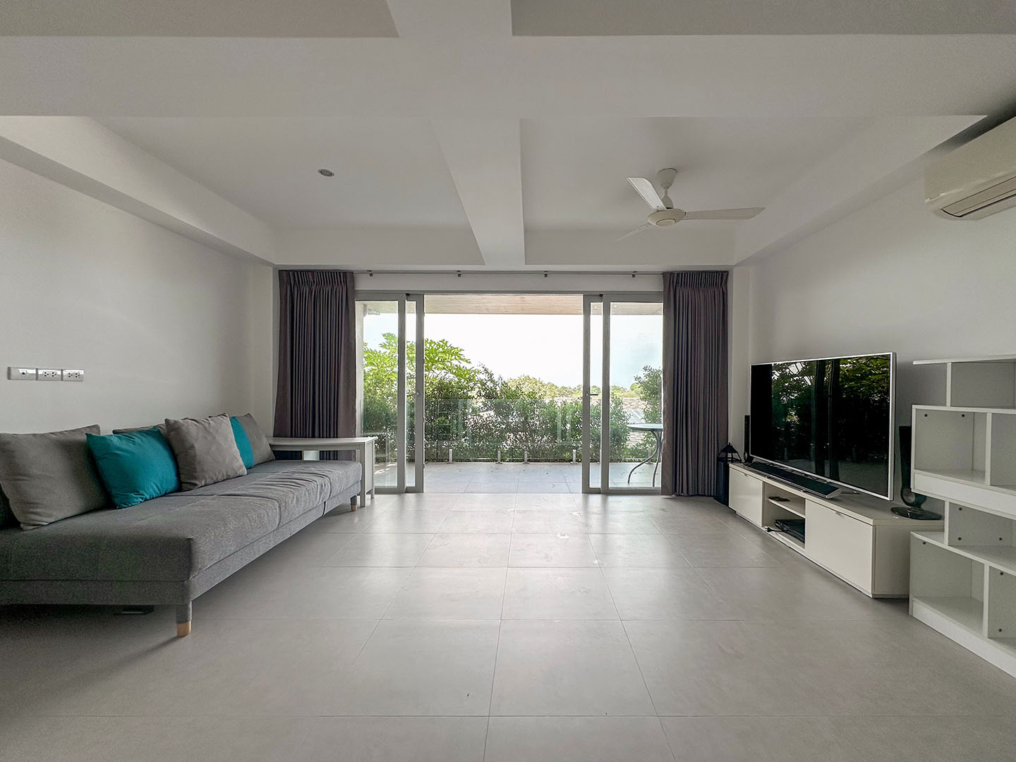 Bayside BB3 – Beachside 5 Bedroom Seaview Pool Villa in Samrong Bay for sale: Bayside BB3 – Beachside 5 Bedroom Seaview Pool Villa in Samrong Bay for sale