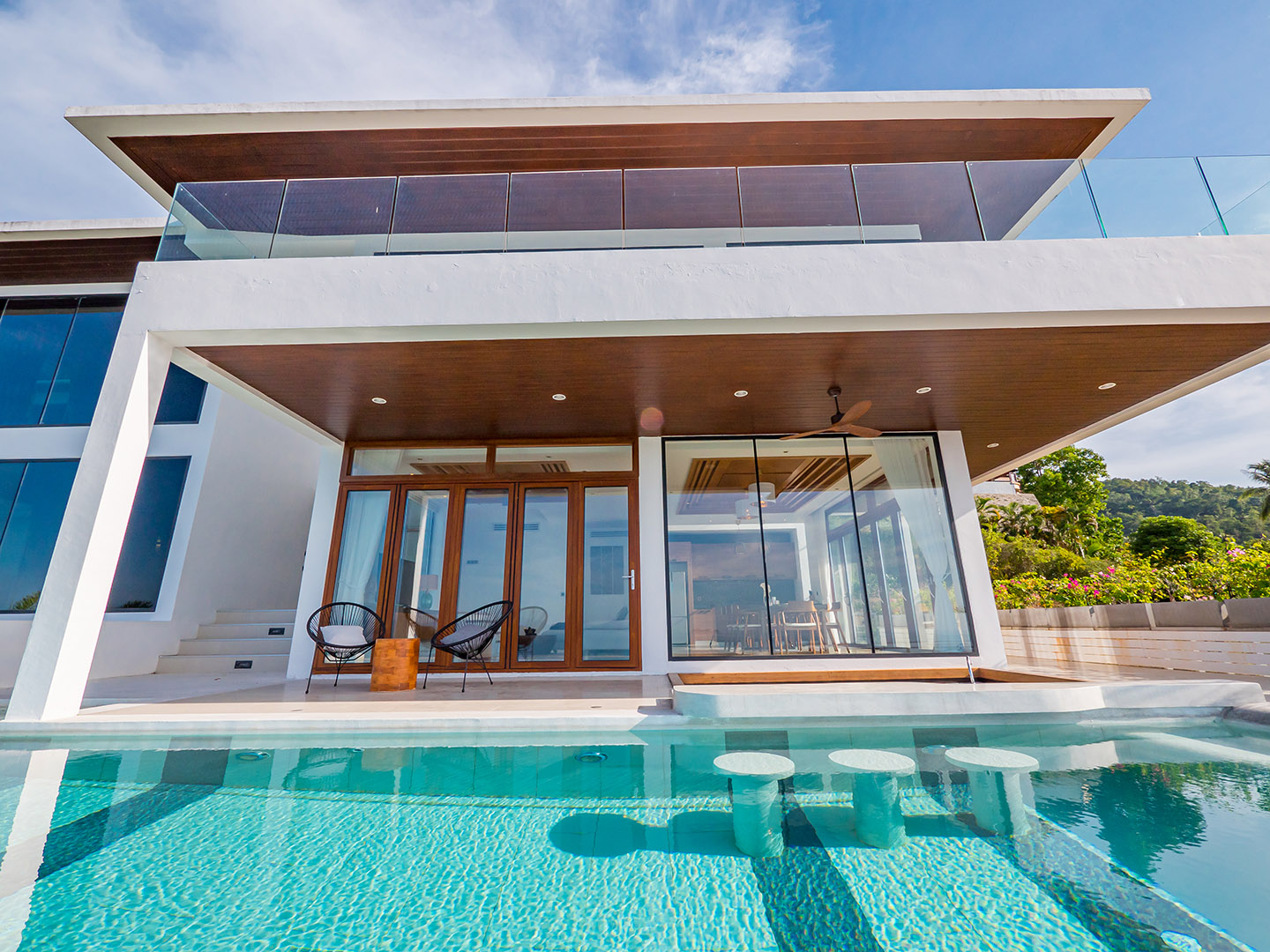 (PRICE REDUCED!) Darika Residence B5 - Dazzling 4 Bedroom Seaview Pool Villa in Bang Por for sale