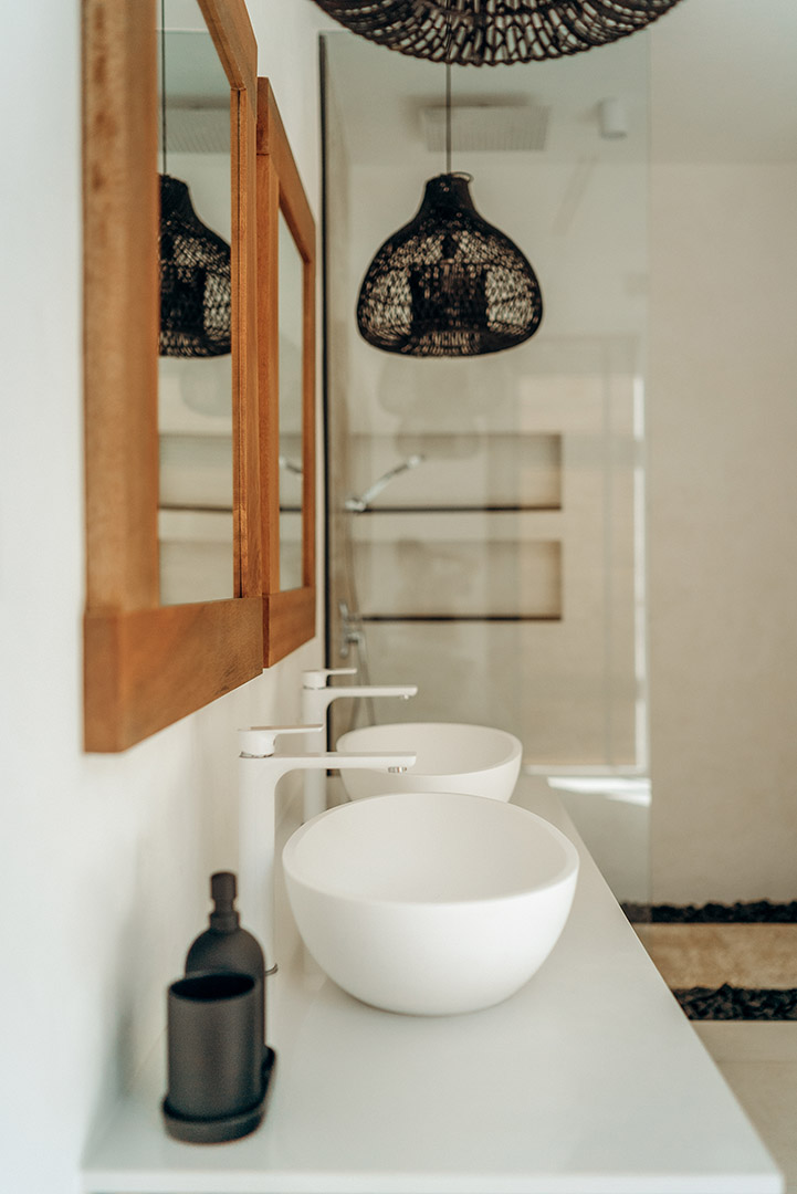 Istani Villas – Award Winning Mediterranean 4+1 Bedroom Seaview Villa in Chaweng 