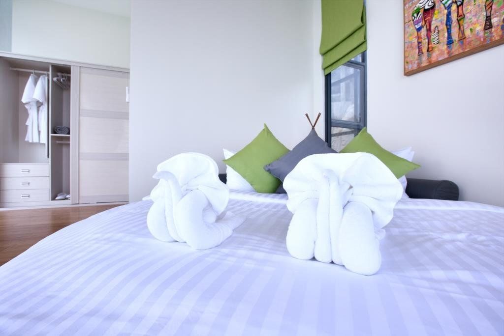 Villa Seawadee – Modern 4 Bedroom Seaview Pool Villa in Chaweng Noi for sale