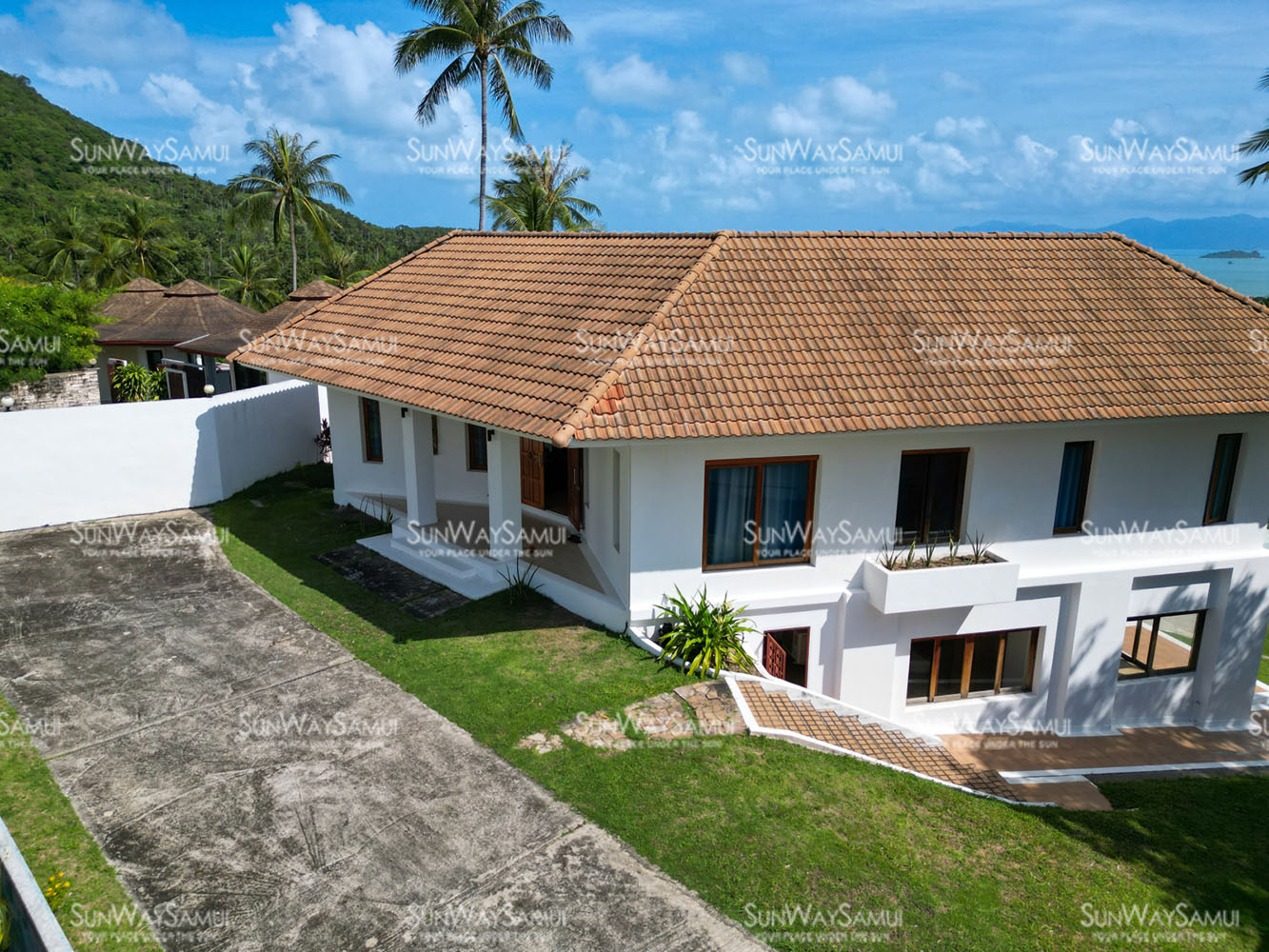 (SOLD) Villa Nirvana - Spacious 5 Bedroom Seaview Villa in Bangrak for sale