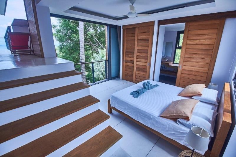 Architecturally Stunning Villa with Spectacular Ocean and Mountain View