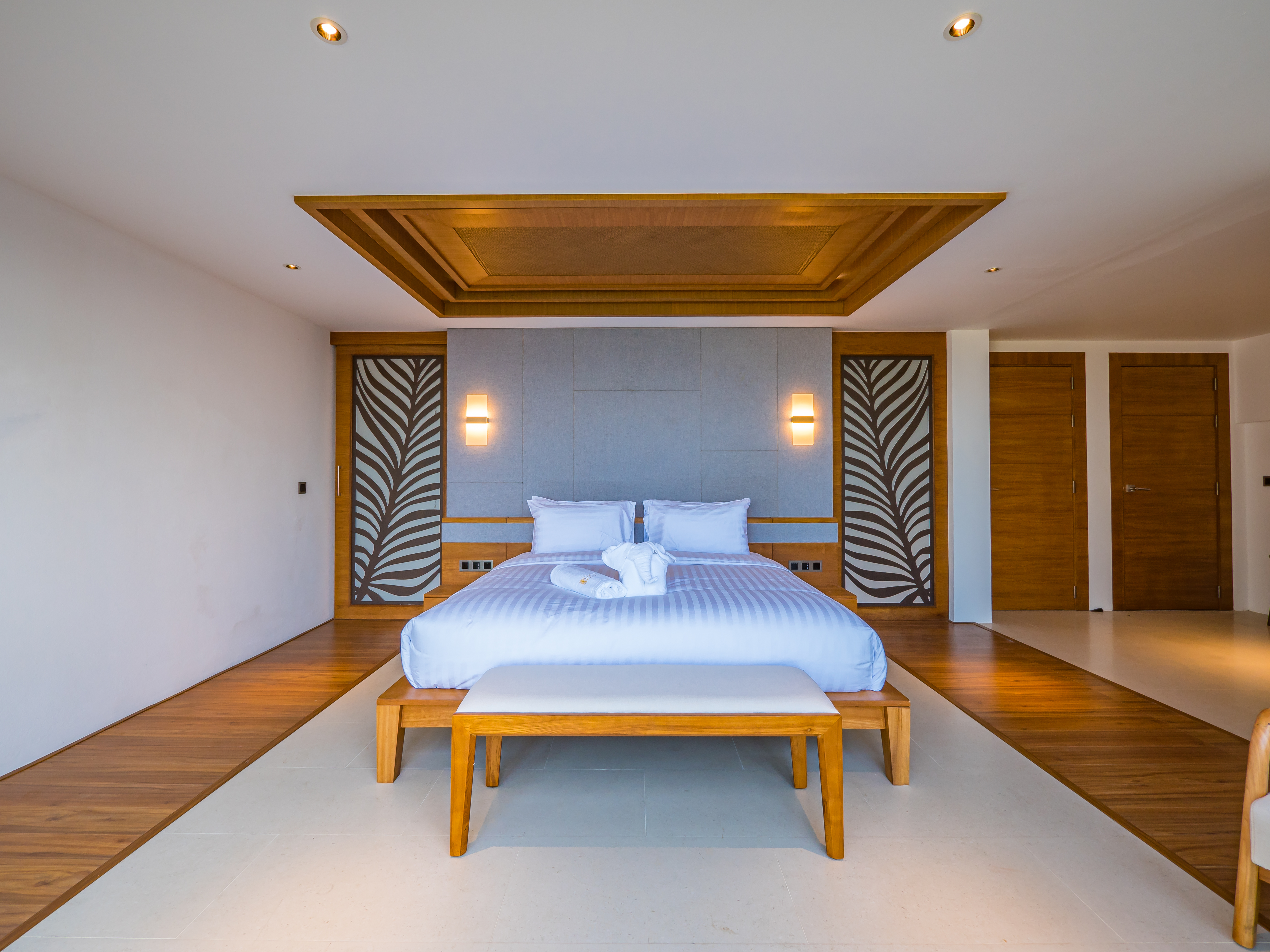 (PRICE REDUCED!) Darika Residence B5 - Dazzling 4 Bedroom Seaview Pool Villa in Bang Por for sale