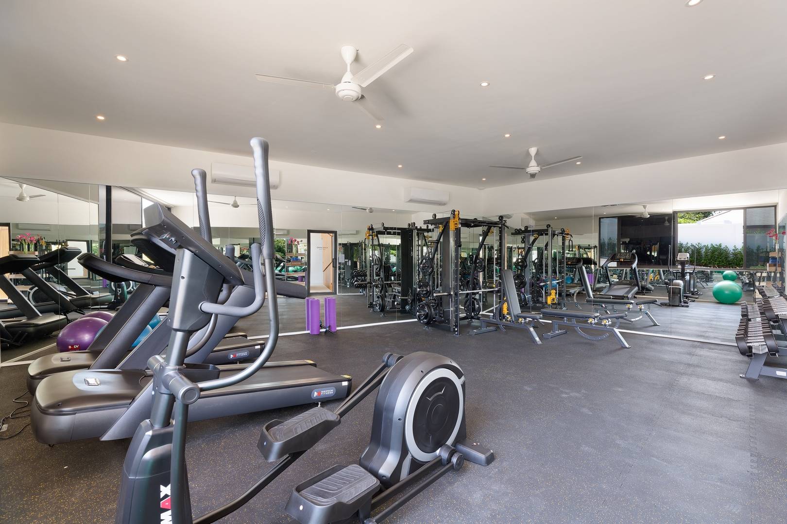 Exceptional 2 Bedroom Townhouse in Sunway Villas Choeng Mon