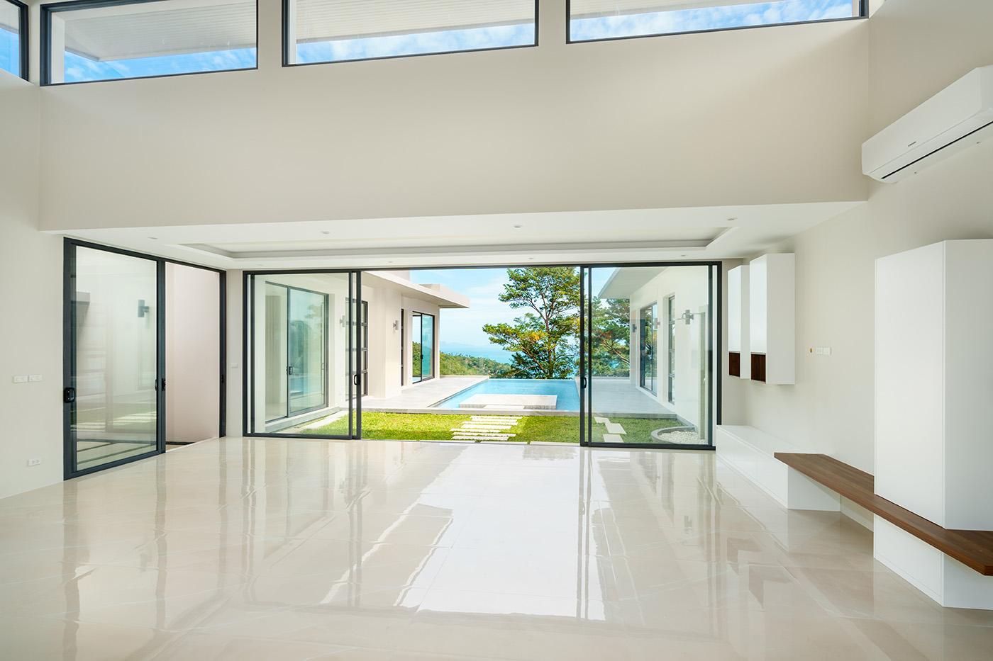 Brand-New 4 Bedroom Seaview Pool Villa in Bang Por for sale