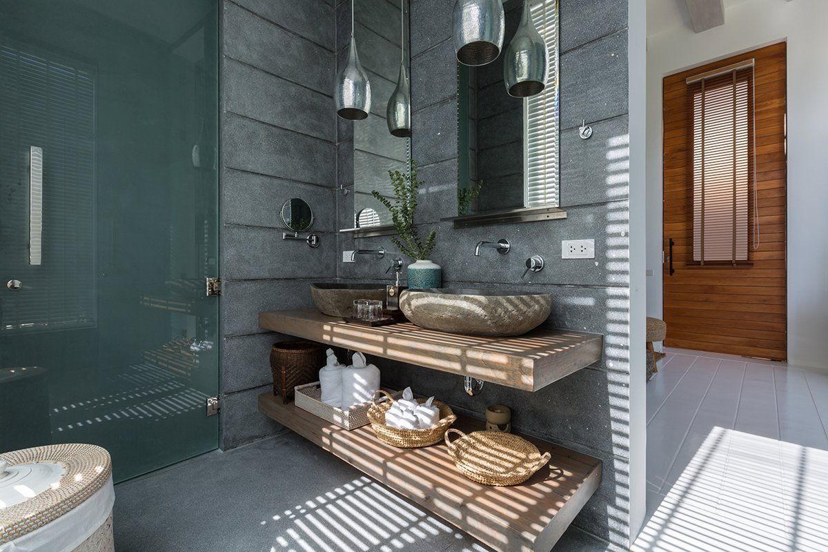 (SOLD) Villa Kirana by Pavana – Luxurious 6 Bedroom Beachfront Villa in Laem Sor for sale