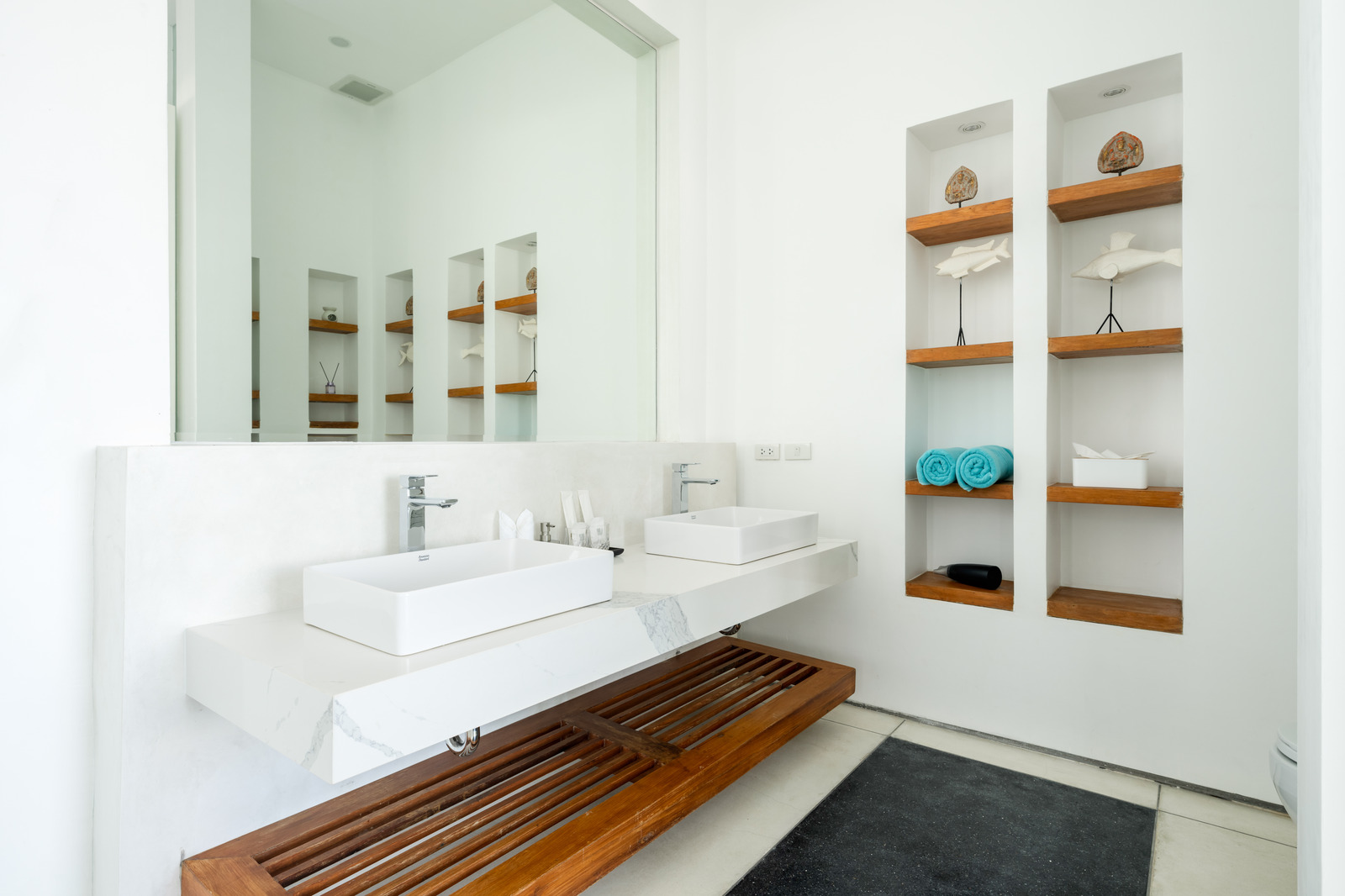 (PRICE REDUCED!) Villa Michaela – Spectacular 5 Bedroom Seaview Pool Villa in Plai Laem for sale