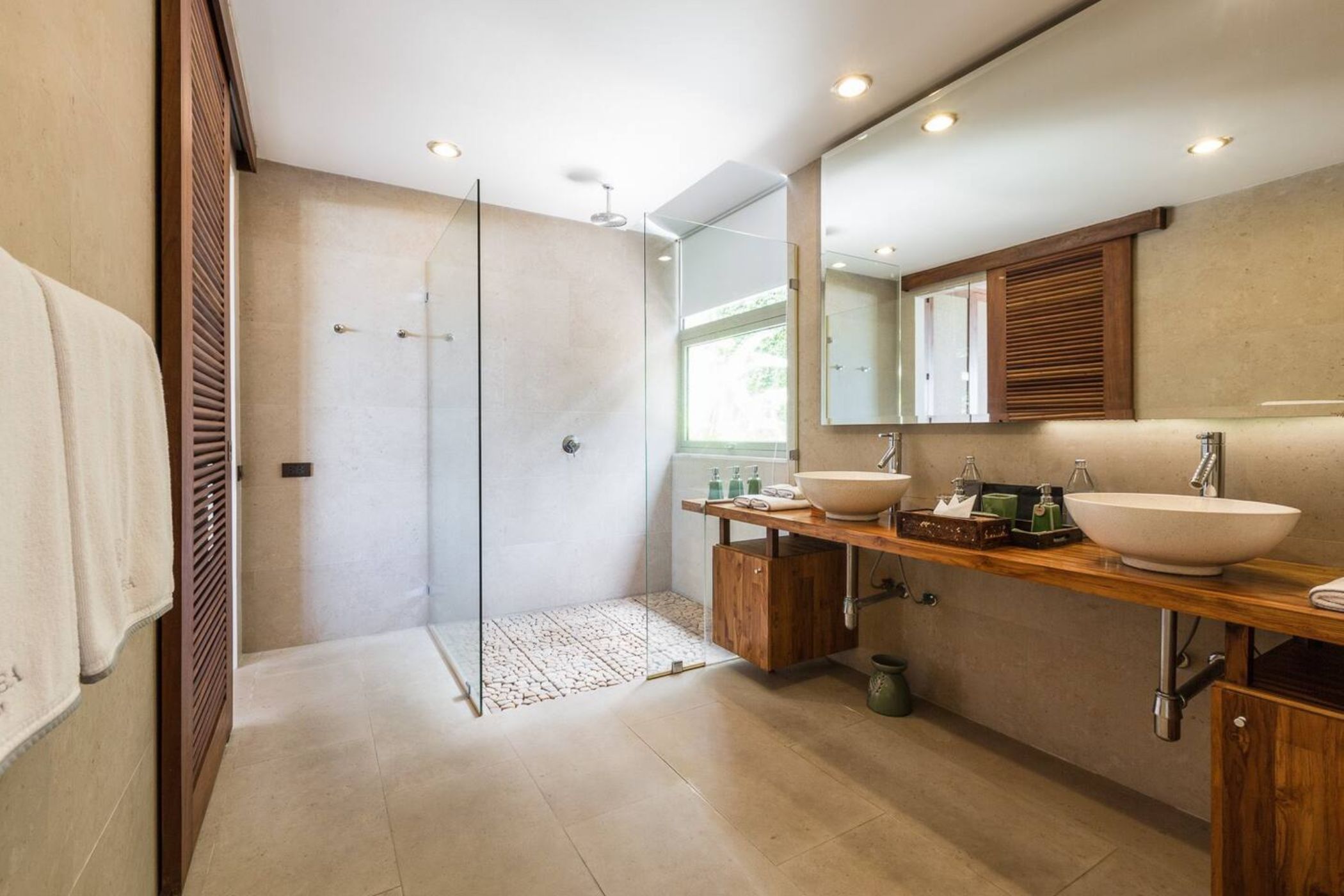 Panacea Retreat – 4 to 5 Bedroom Seaview Pool Villa in Bophut for sale