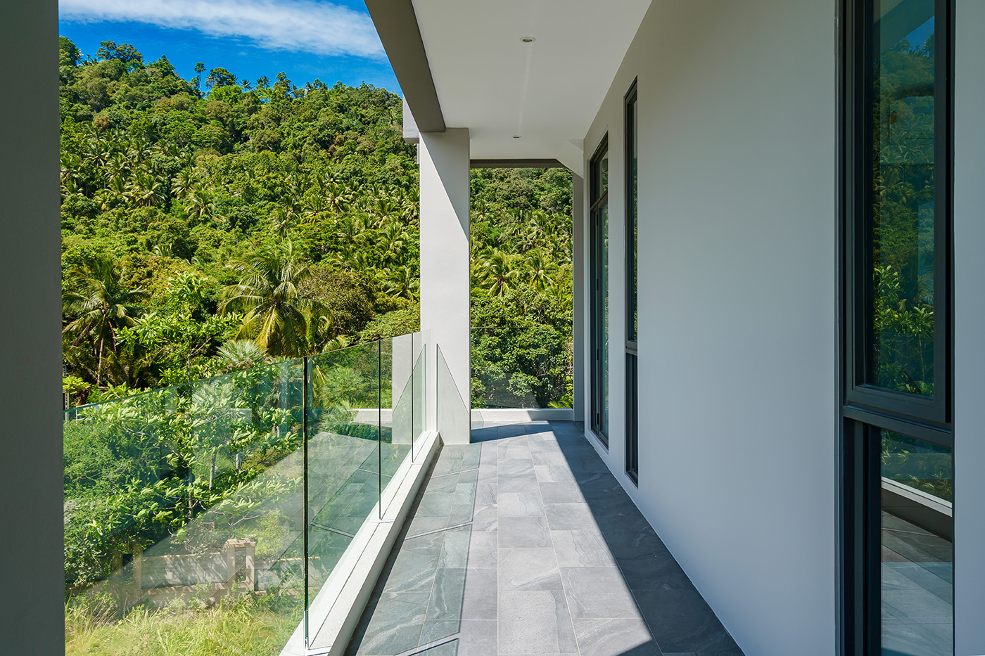Spanking-New 4 Bedroom Seaview Pool Villa in Bang Por for sale