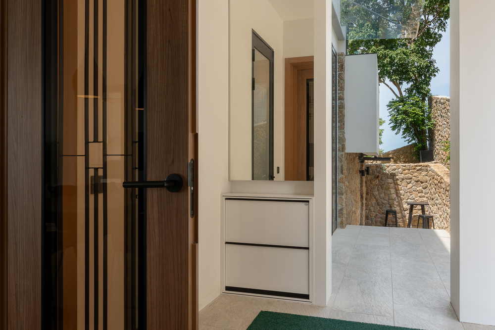 Modern 4 Bedroom Seaview Pool Villa in Plai Laem for sale