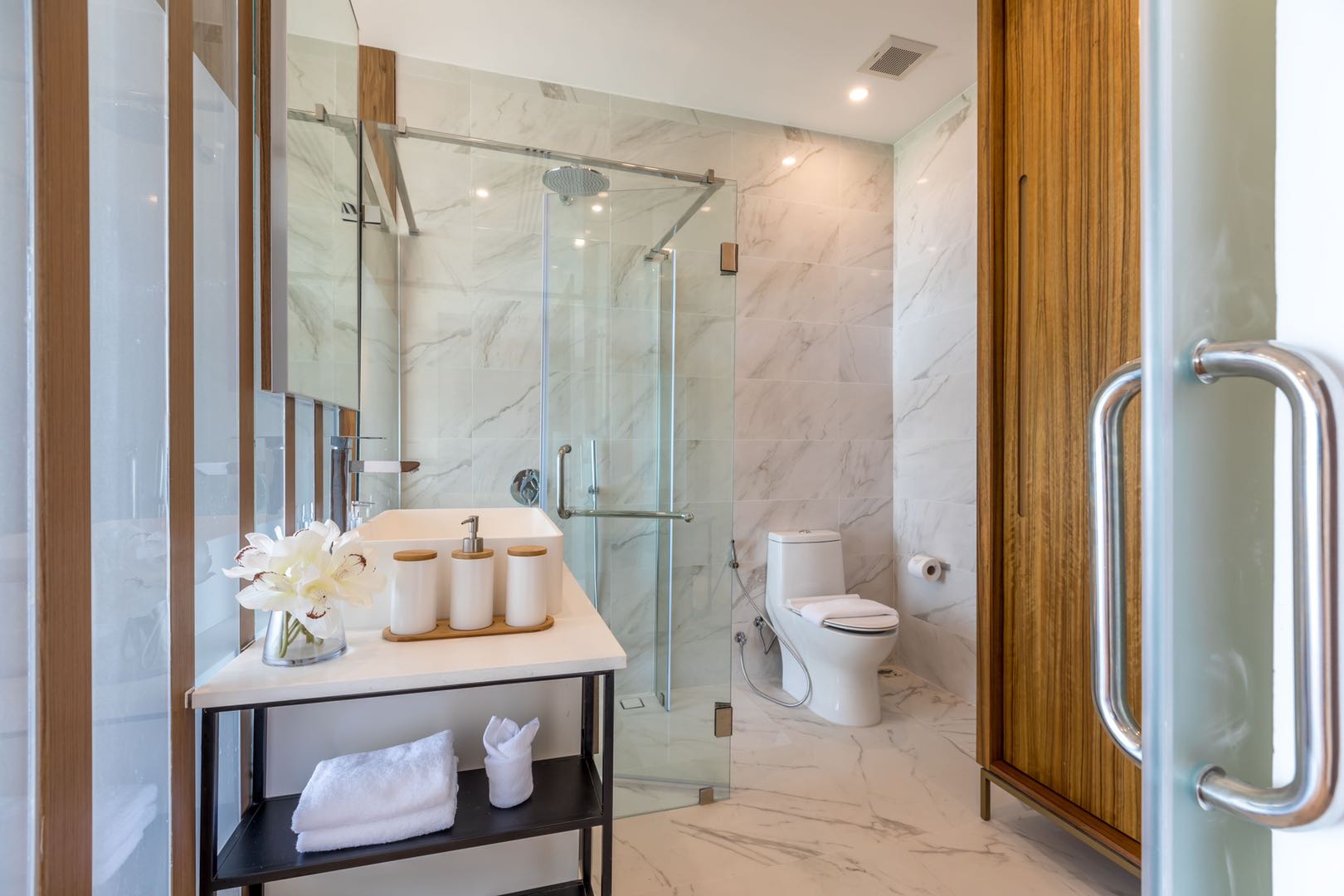 The Wave 2 - Modern 3 Bedroom Semi-Detached Seaview Pool Villa in Chaweng Noi for sale