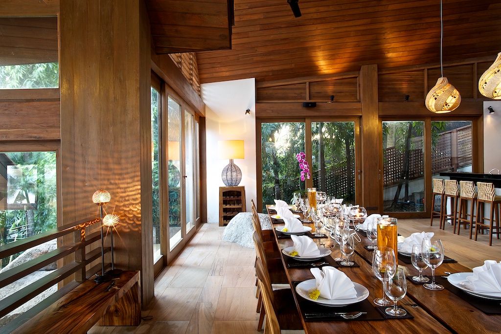 Unique beachfront villa Baan Hinta 