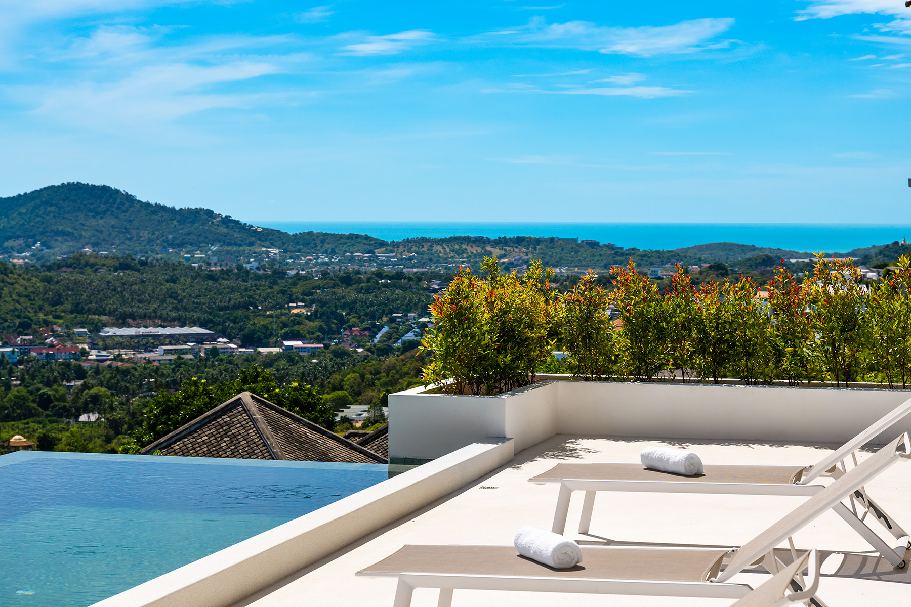 (SOLD) Enchanting 3 Bedroom Seaview Pool Villa in Bophut for sale