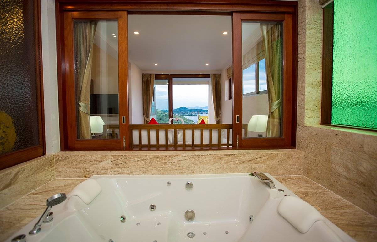 Sandalwood Luxury Villas hotel investment with guarantee return options 