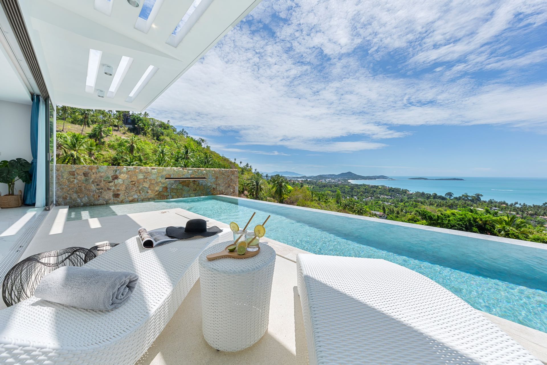 (SOLD) Urbane 3 Bedroom Semi-detached Seaview Pool Villa in Chaweng Noi for sale