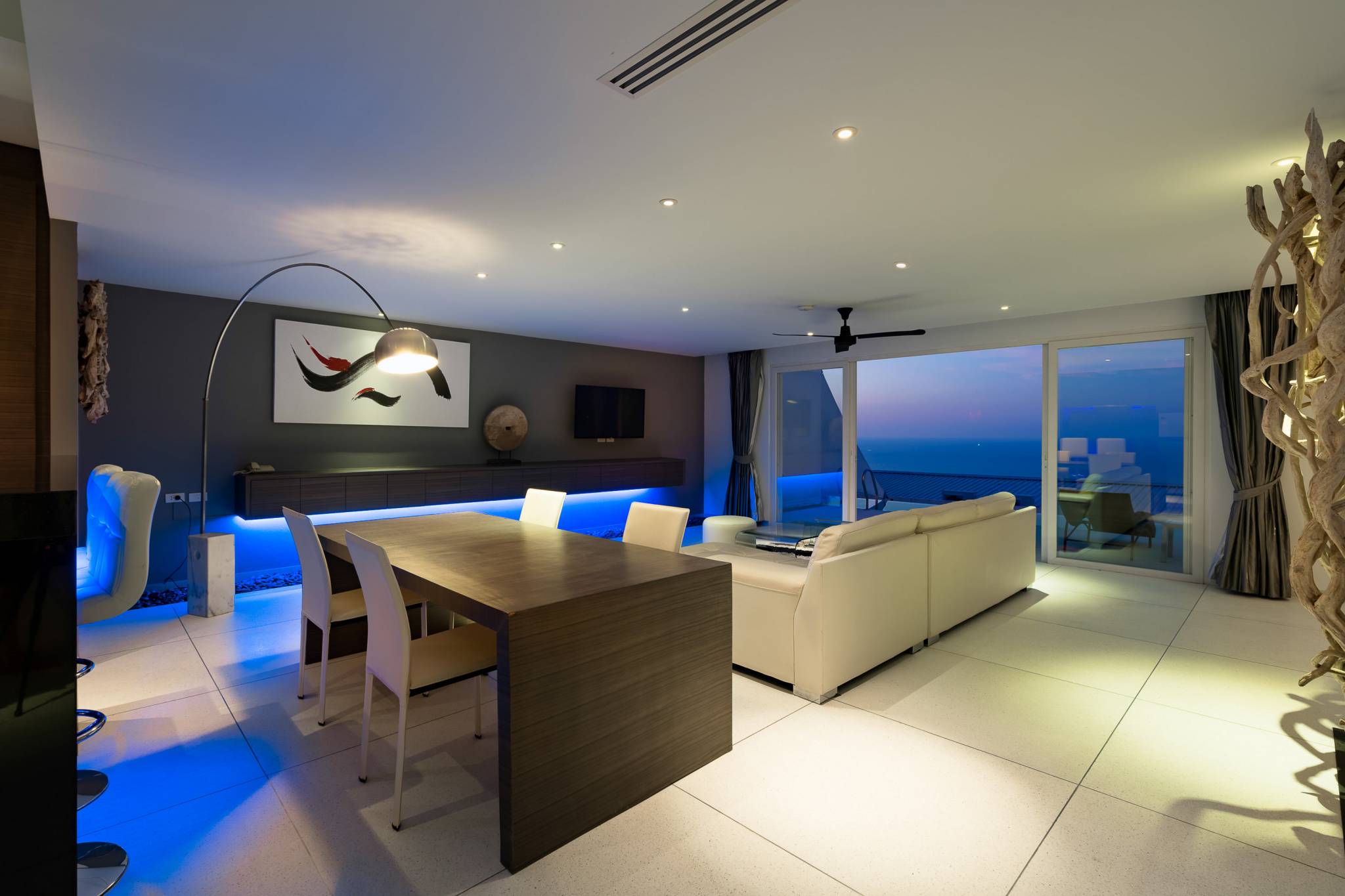 (SOLD) Luxury 1 Bedroom Seaview Apartment with Private Pool in 5* Resort for sale