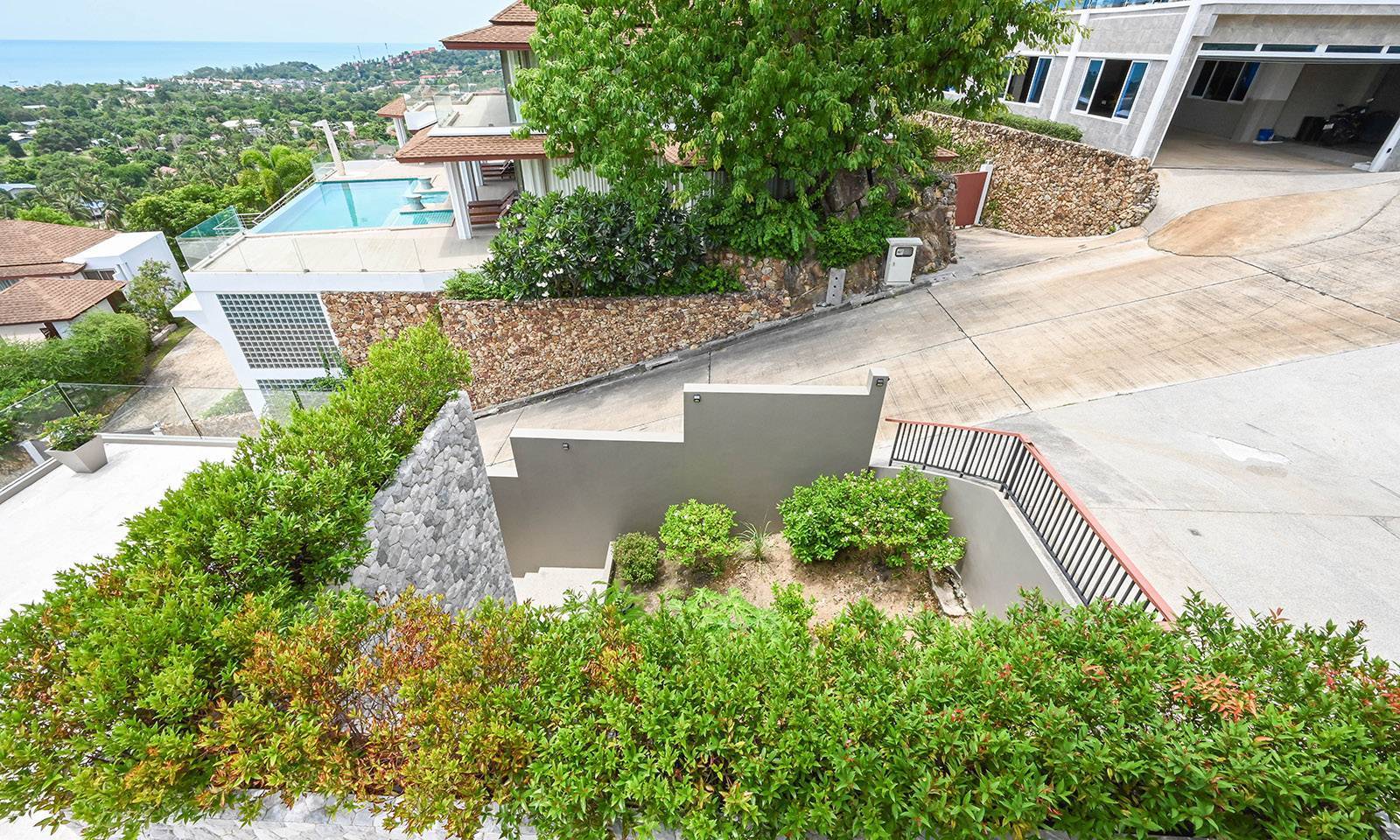 Villa Kelly – Luxury 6 Bedroom Seaview Pool Villa in Plai Laem for sale 