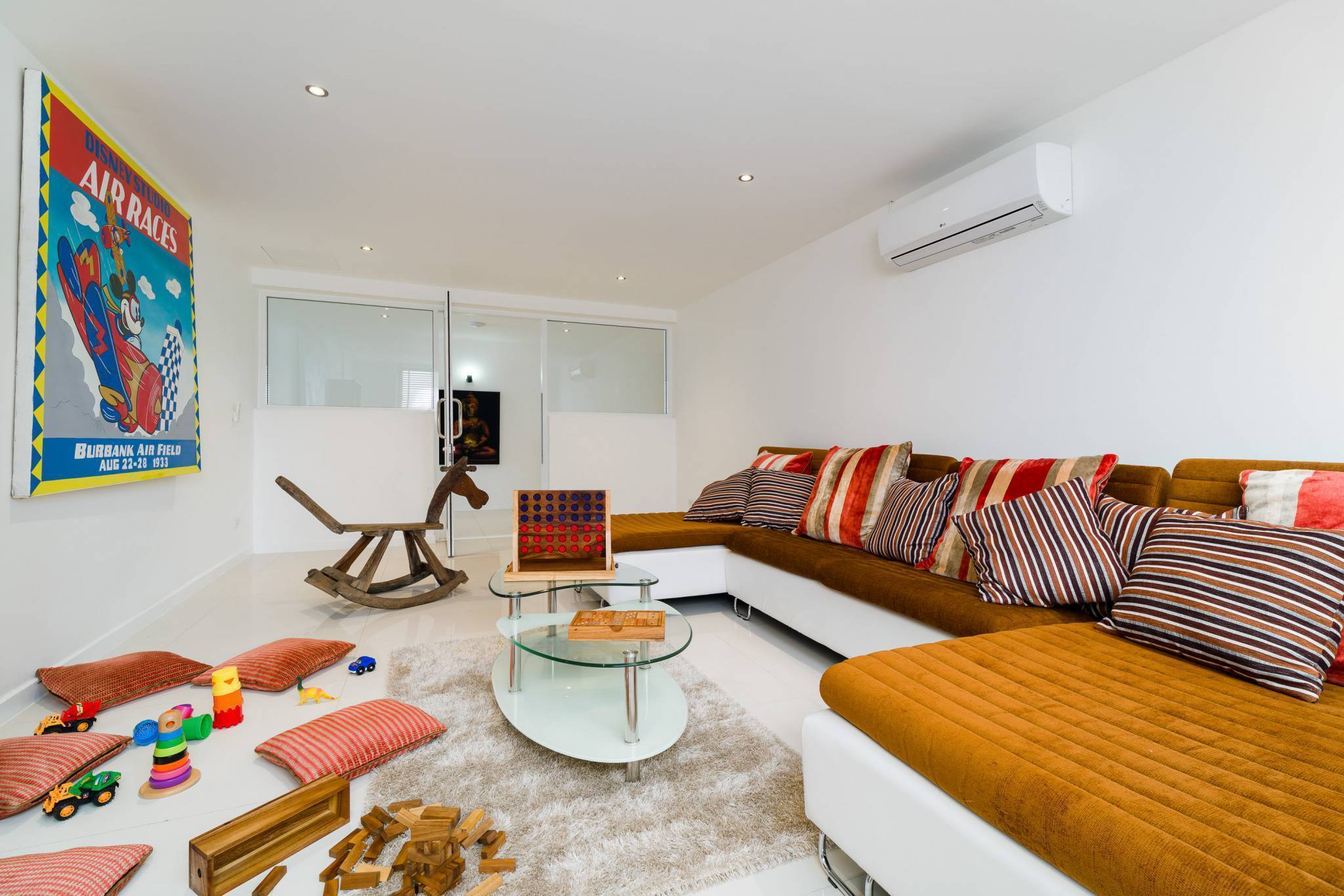 (SOLD) Villa White Lotus - Luxury 7 bedroom Seaview Villa in Maenam for sale