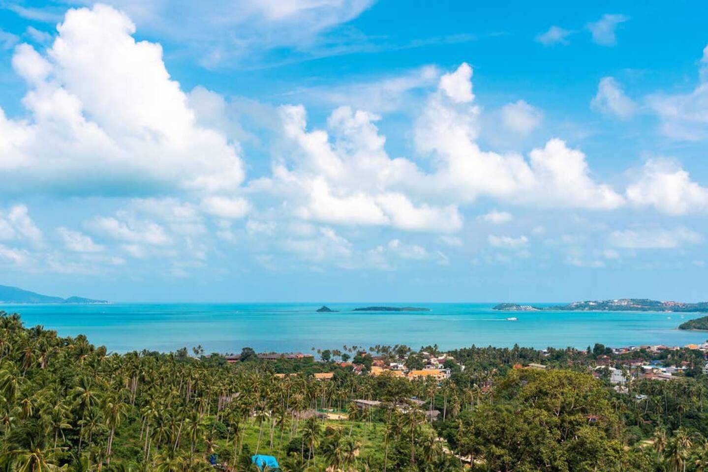 (SOLD) 2 bedrooms private pool apartment for sale in Bophut Hills, Koh Samui. 