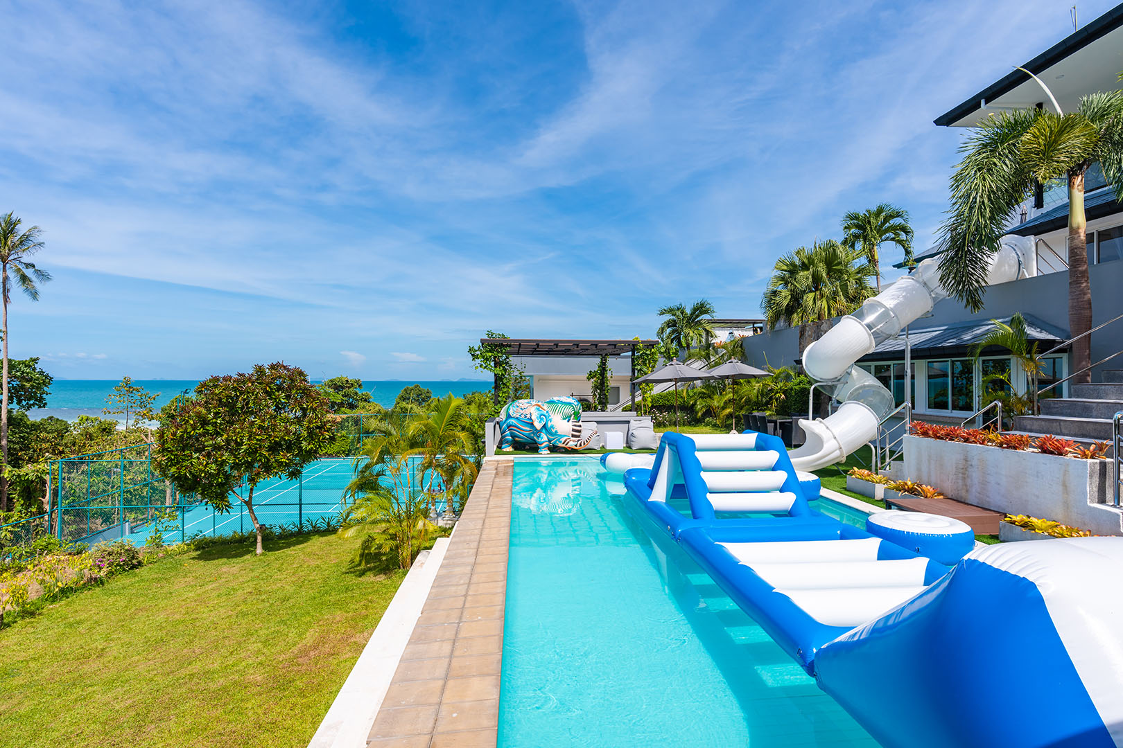 Substantial 9 Bedroom Seaview Pool Villa in Bang Makham for sale