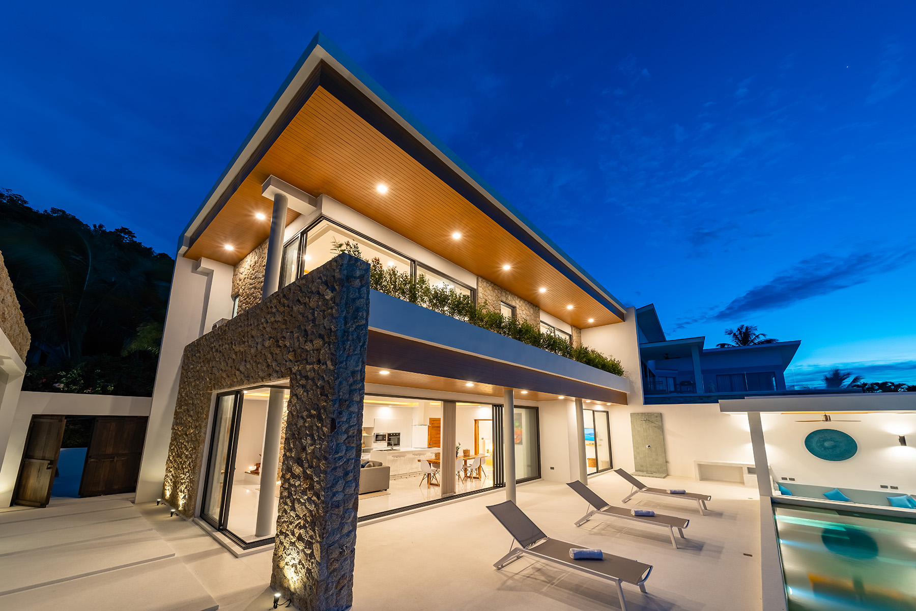 (SOLD) Enchanting 3 Bedroom Seaview Pool Villa in Bophut for sale