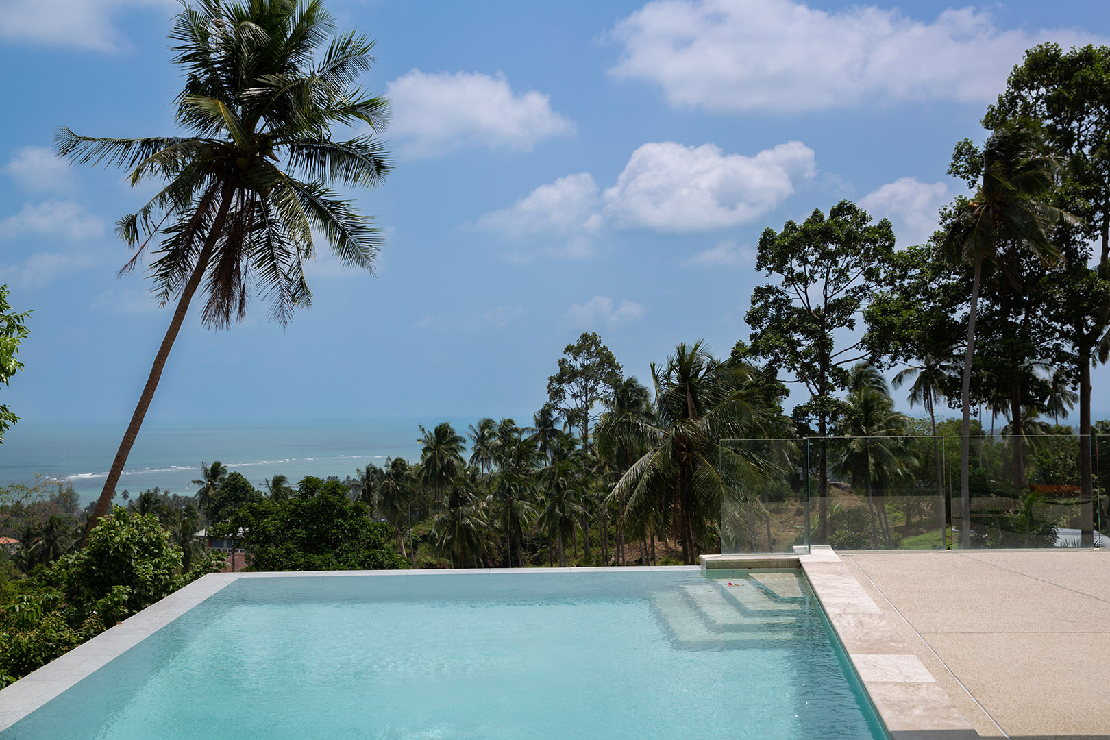 Oasis Samui – Modern 4 Bedroom Seaview Pool Villa in Lamai for sale
