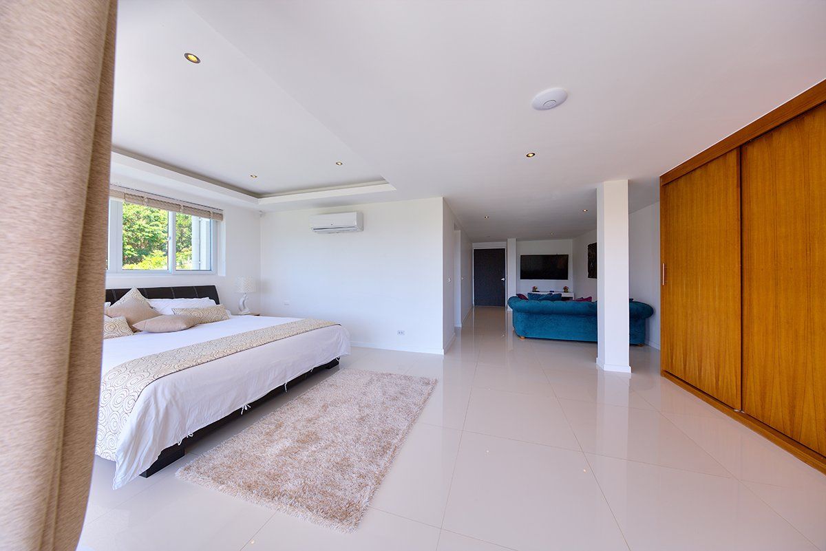 (SOLD) Villa White Lotus - Luxury 7 bedroom Seaview Villa in Maenam for sale