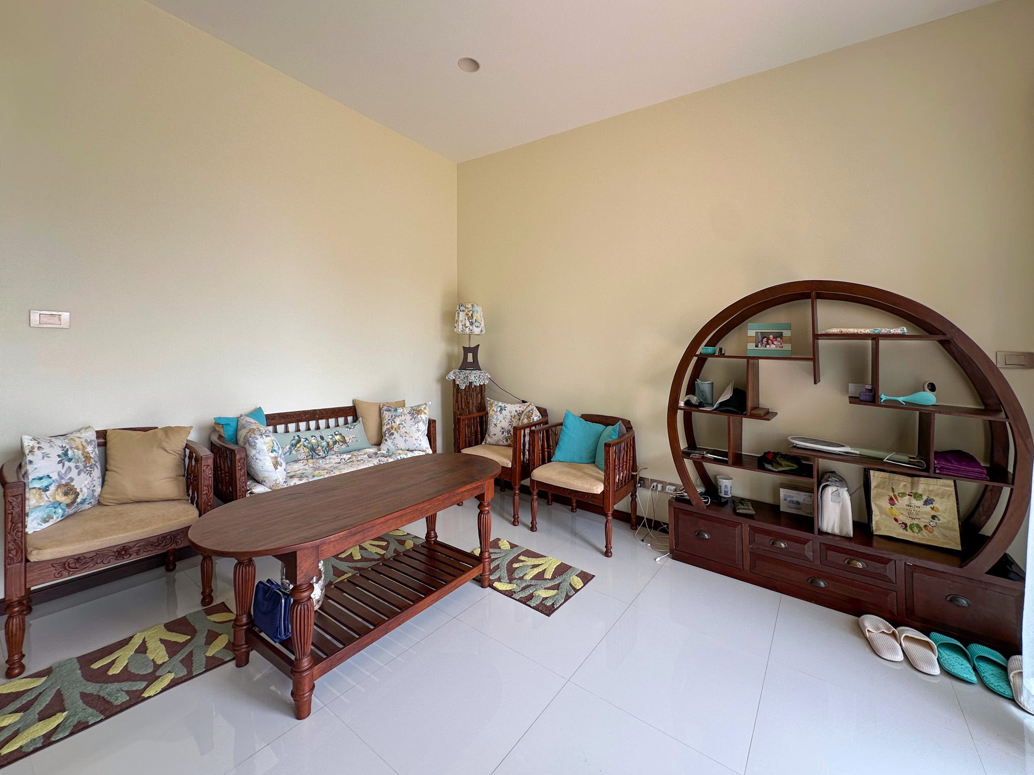 Multi-Building 8+1 Bedroom Seaview Pool Villa with Large Garden in Bang Makham for sale