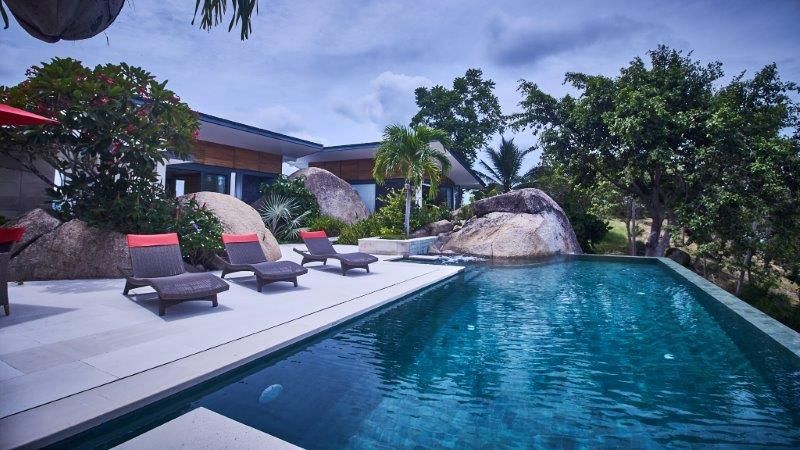Architecturally Stunning Villa with Spectacular Ocean and Mountain View
