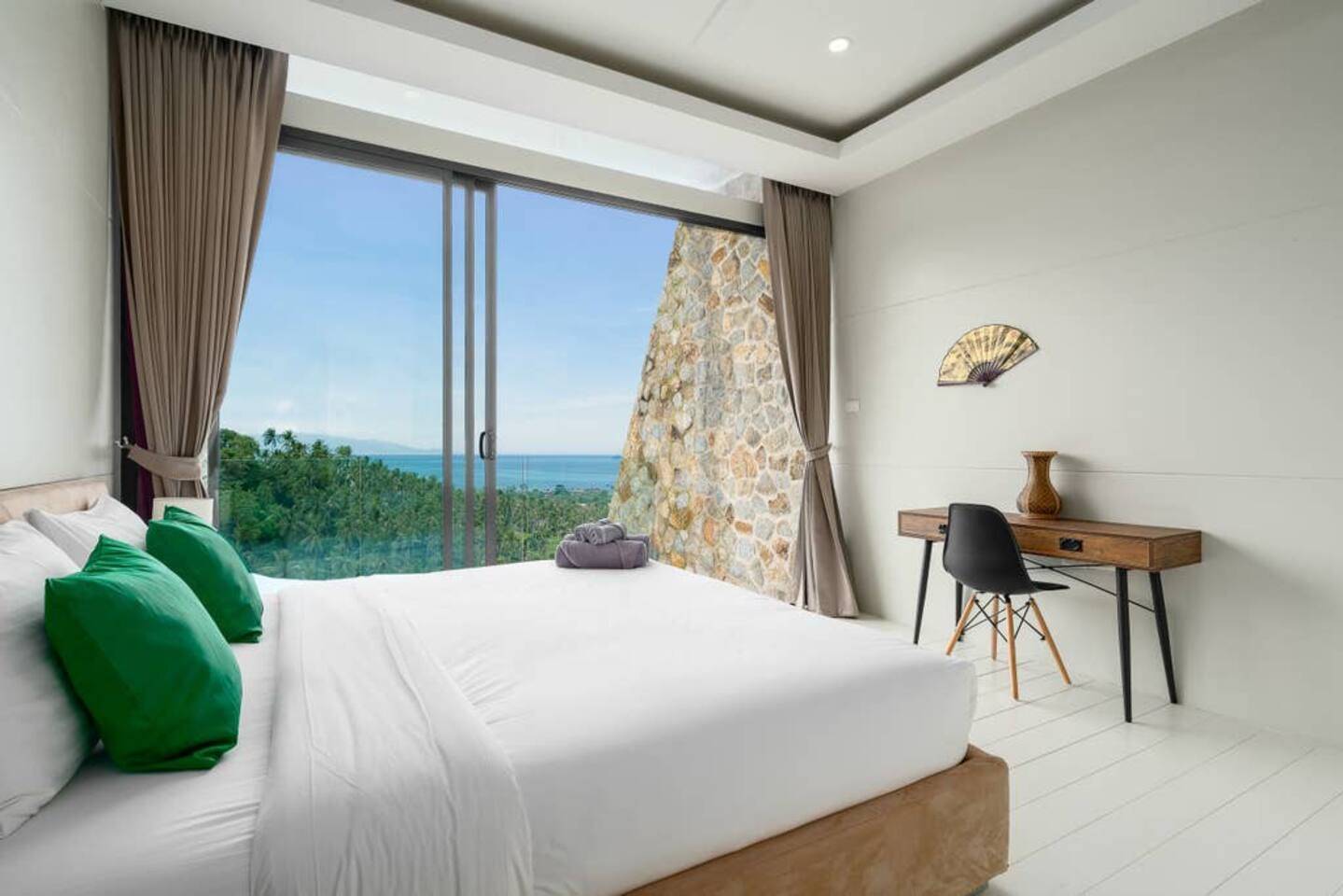 (SOLD) 2 bedrooms private pool apartment for sale in Bophut Hills, Koh Samui. 