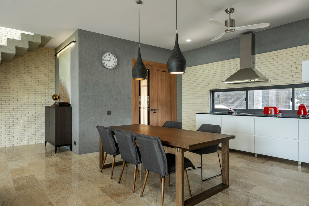 Modern 4 Bedroom Seaview Pool Villa in Plai Laem for sale