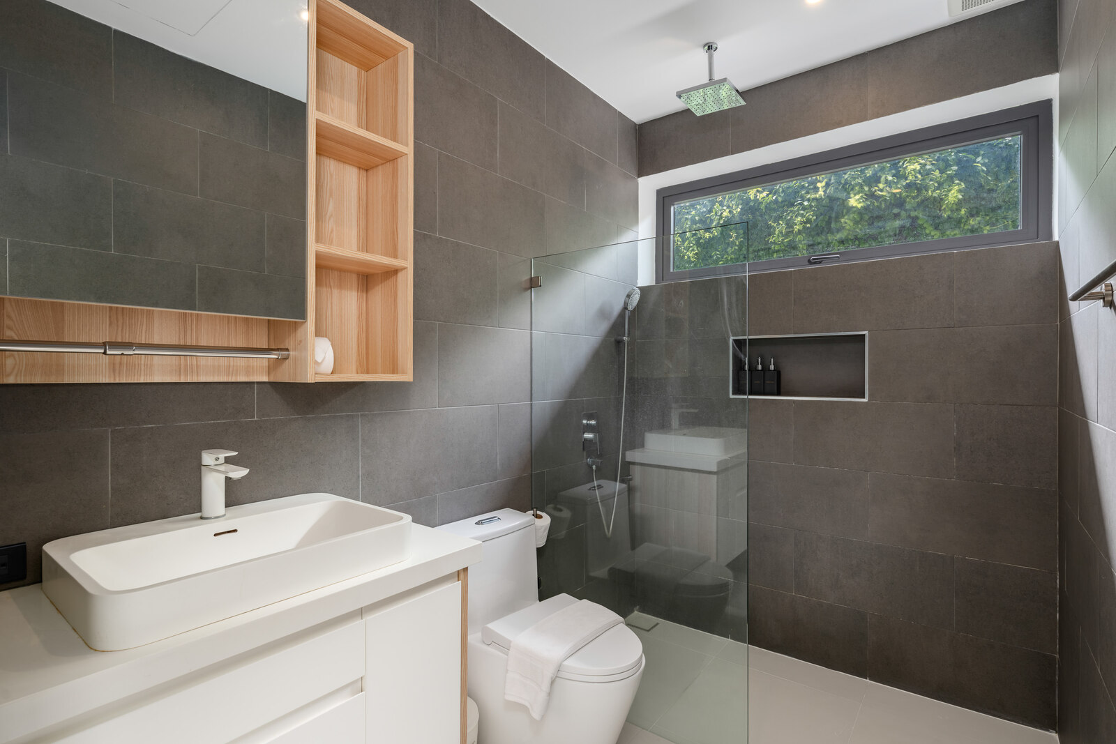 Hideaway Villa - Spacious 3 Bedroom Garden Pool Villa with Garden in Sunway Villas, Choeng Mon (A4) : 3 bedroom Villa A4 for sale in Sunway Villas, Choengmon Beach