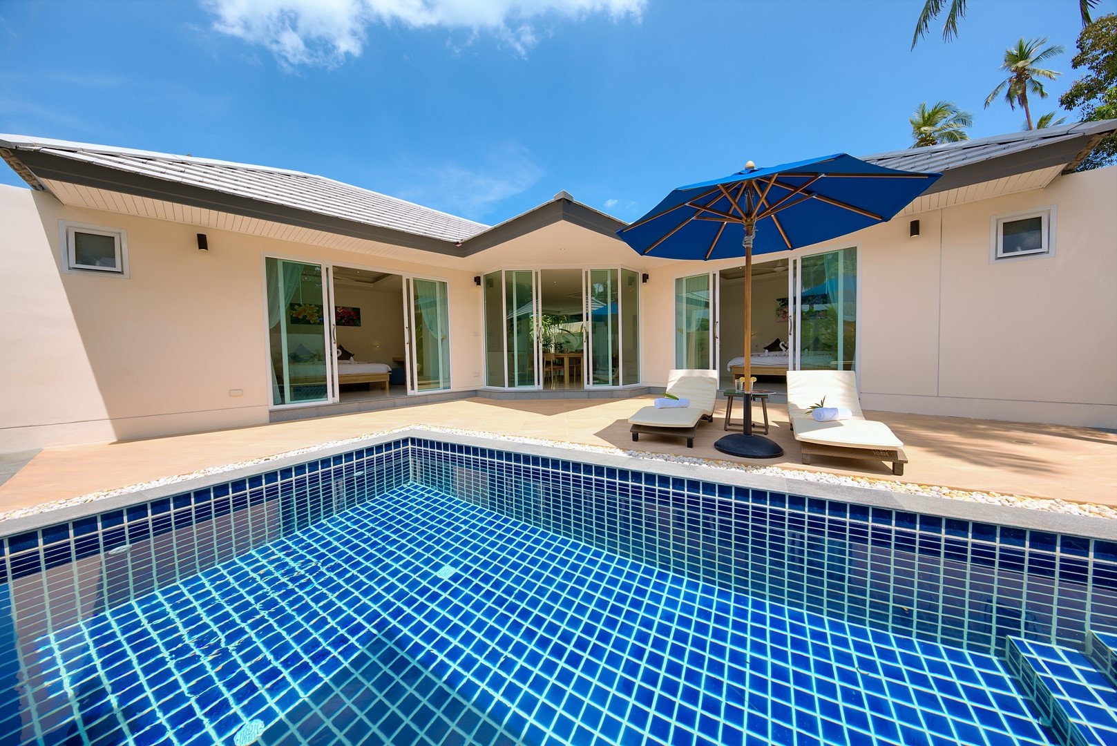 Beachside 2 Bedroom Garden Pool Villa in Lipa Noi for sale