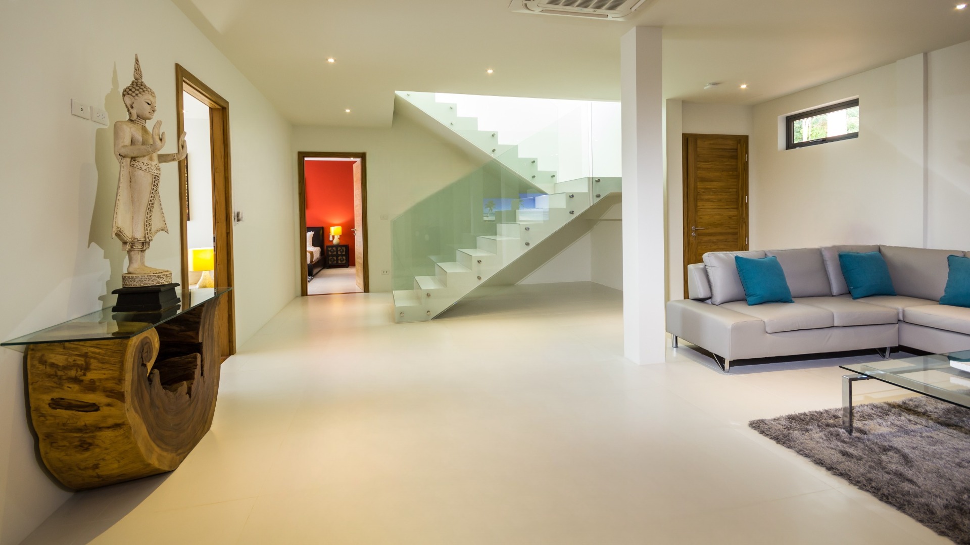 Supreme 4+1 Bedroom Seaview Pool Villa in Maenam for Sale