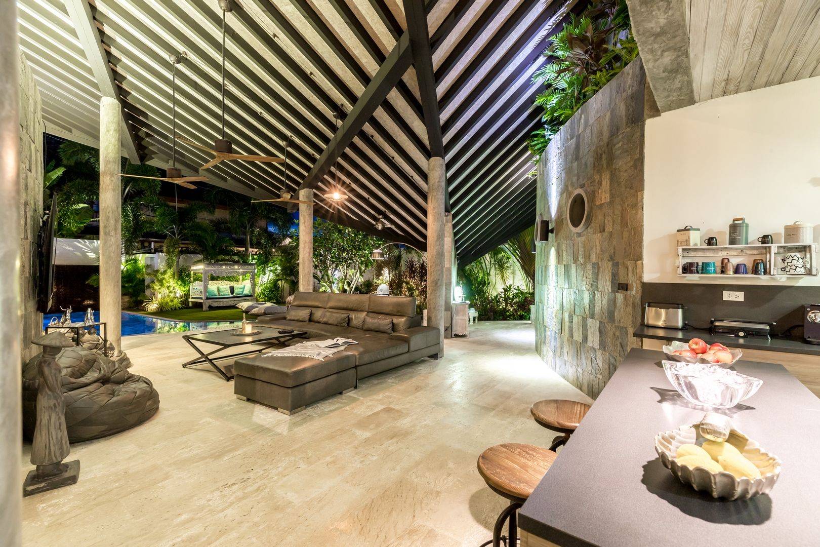 (SOLD) Villa Khwamrak – Unique and Spacious Villa for sale in Bophut