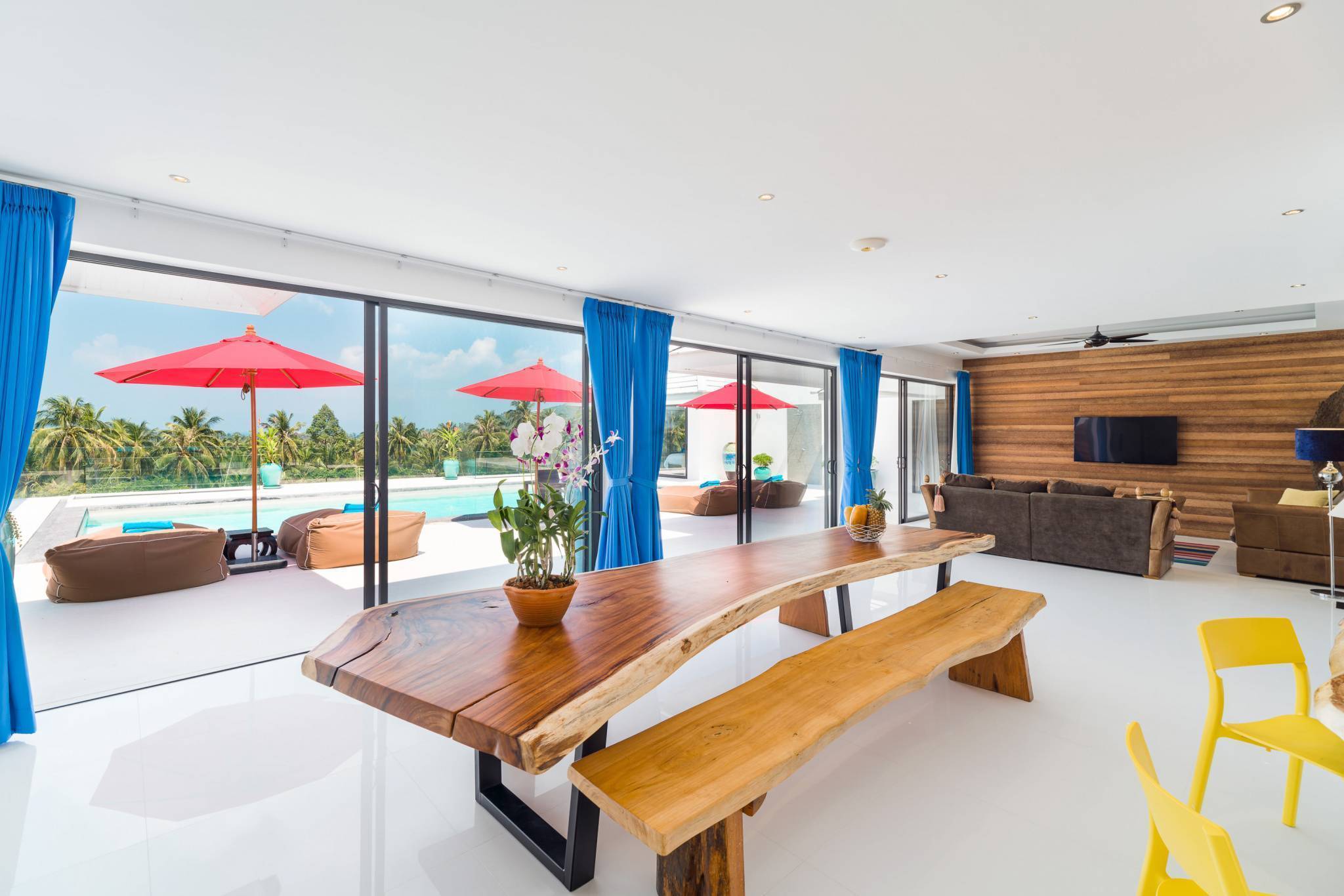 (SOLD) Villa White Lotus - Luxury 7 bedroom Seaview Villa in Maenam for sale