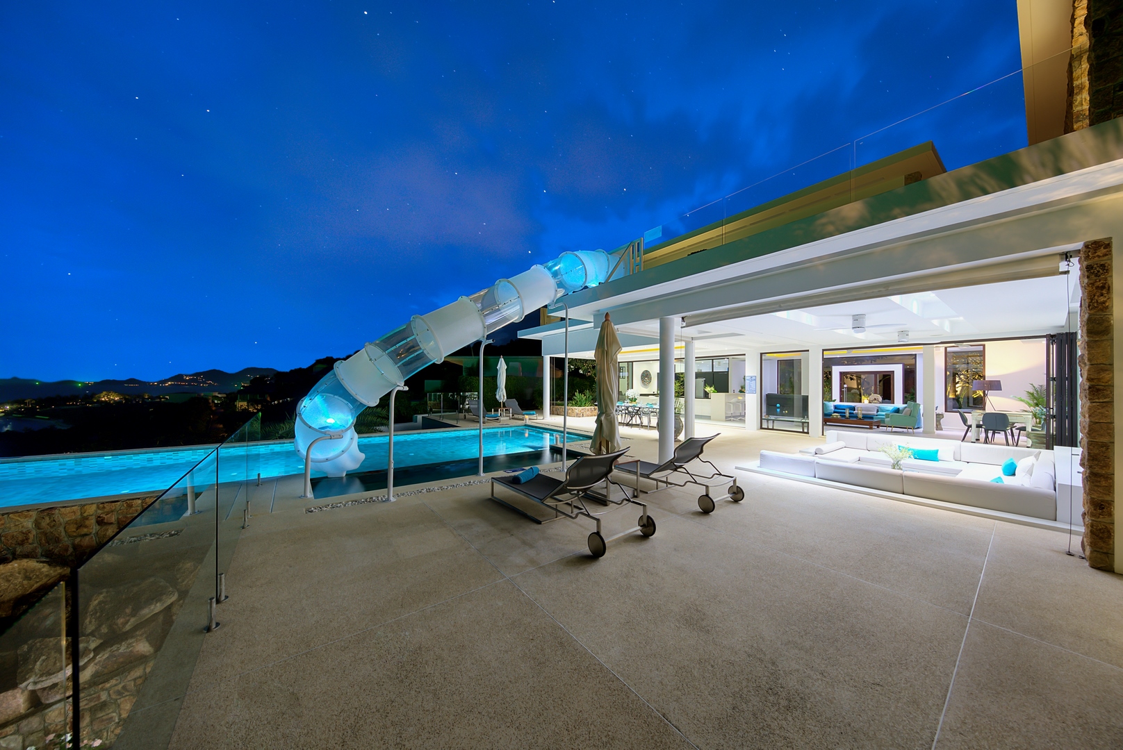 Villa Turquoise – Luxury 4 Bedroom Seaview Villa in North Chaweng for sale