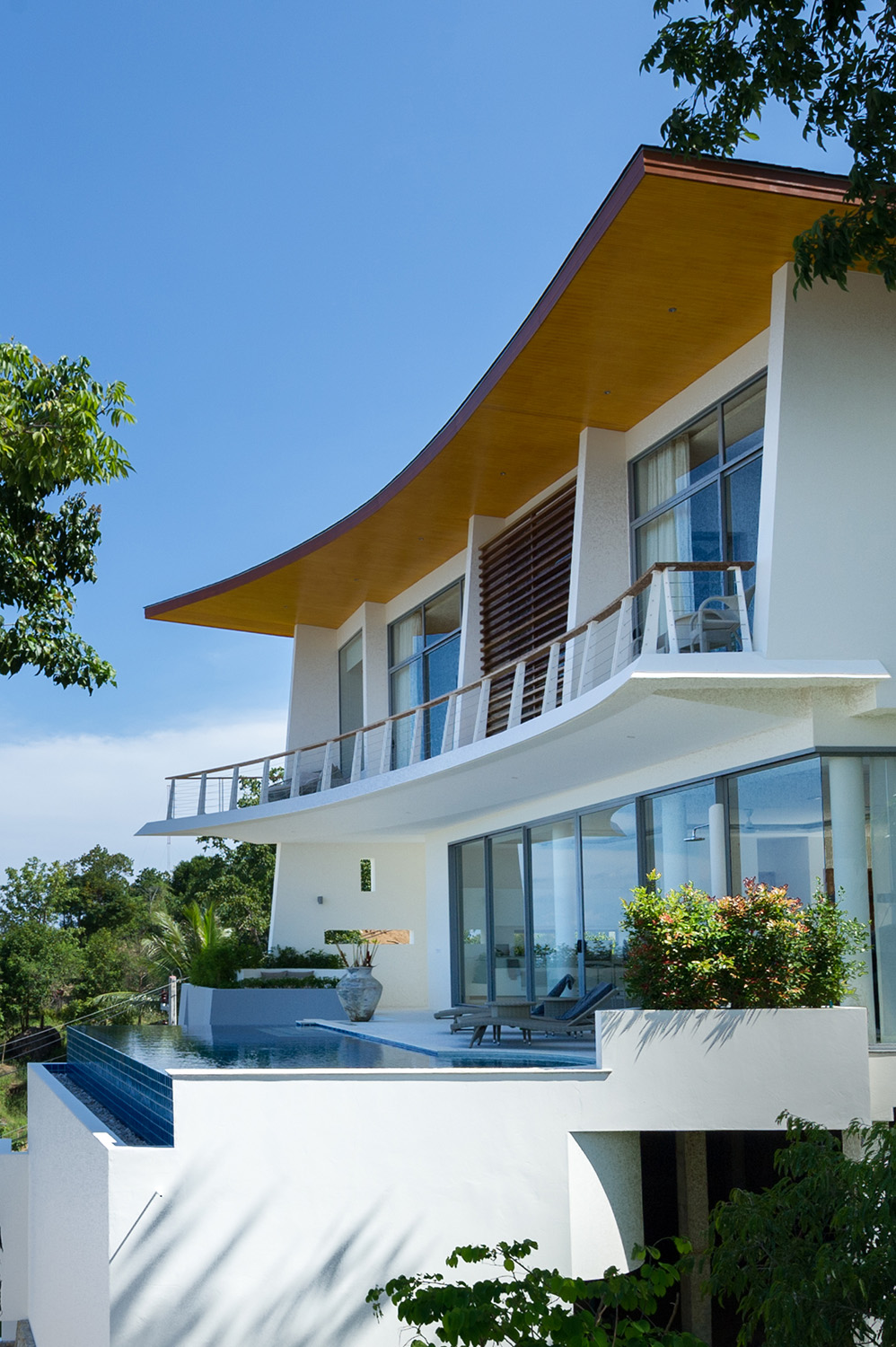 The Ridge Villa 7 – Beautiful 4 Bedroom Seaview Pool Villa in Plai Laem for sale