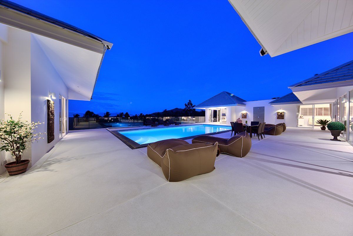 (SOLD) Villa White Lotus - Luxury 7 bedroom Seaview Villa in Maenam for sale