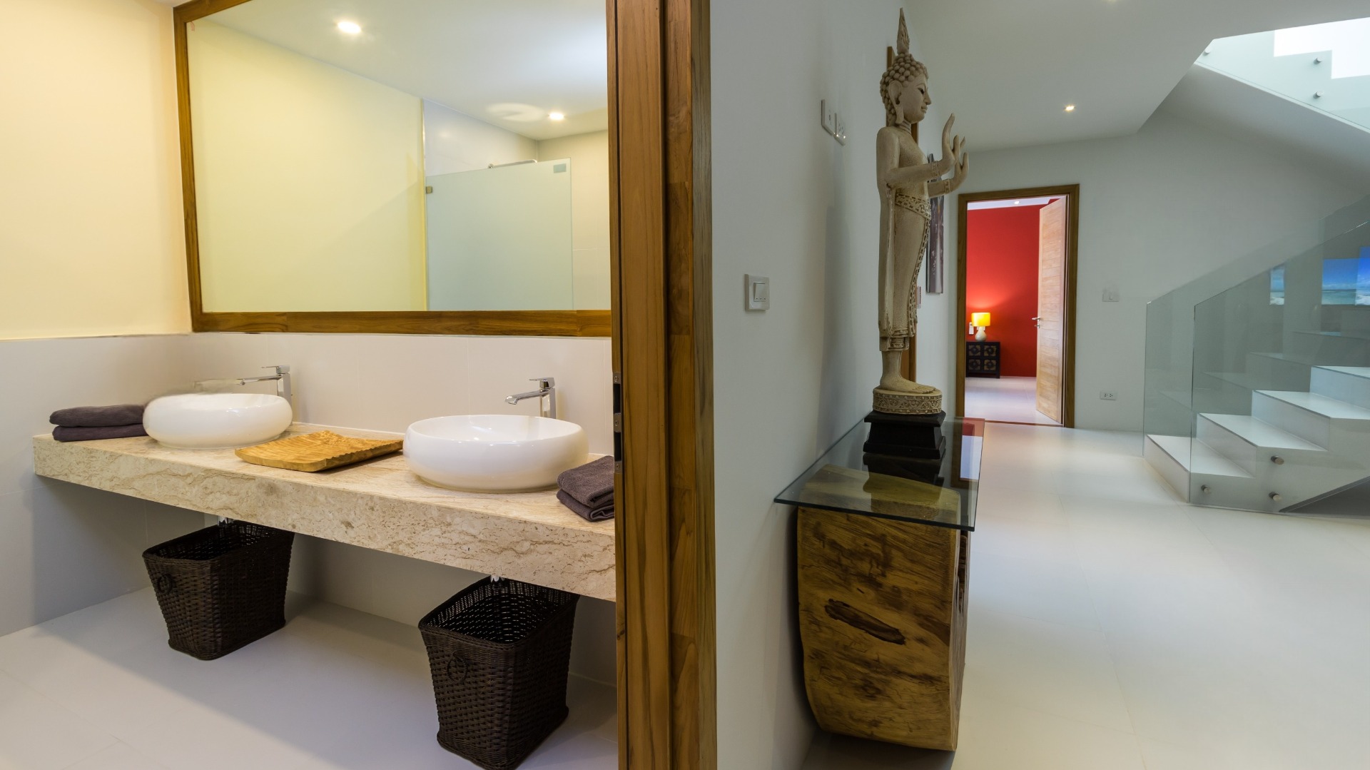 Supreme 4+1 Bedroom Seaview Pool Villa in Maenam for Sale