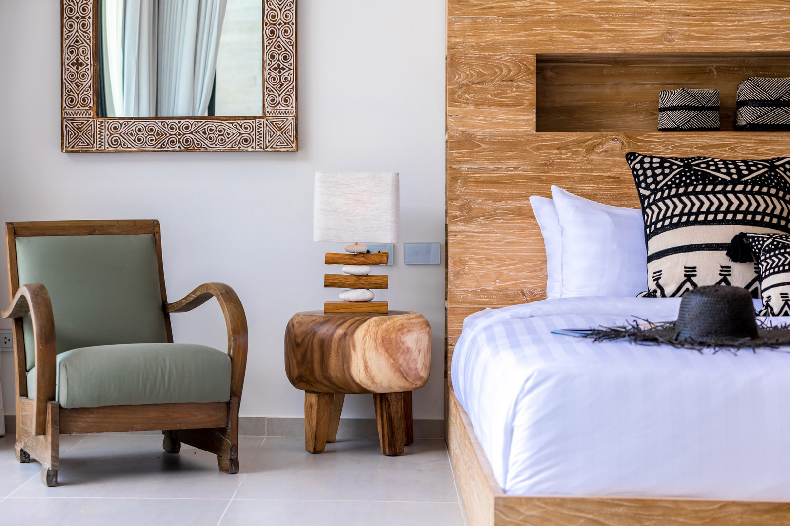 Villa Asi – Astonishing 6 Bedroom Seaview Pool Villa in Chaweng for sale