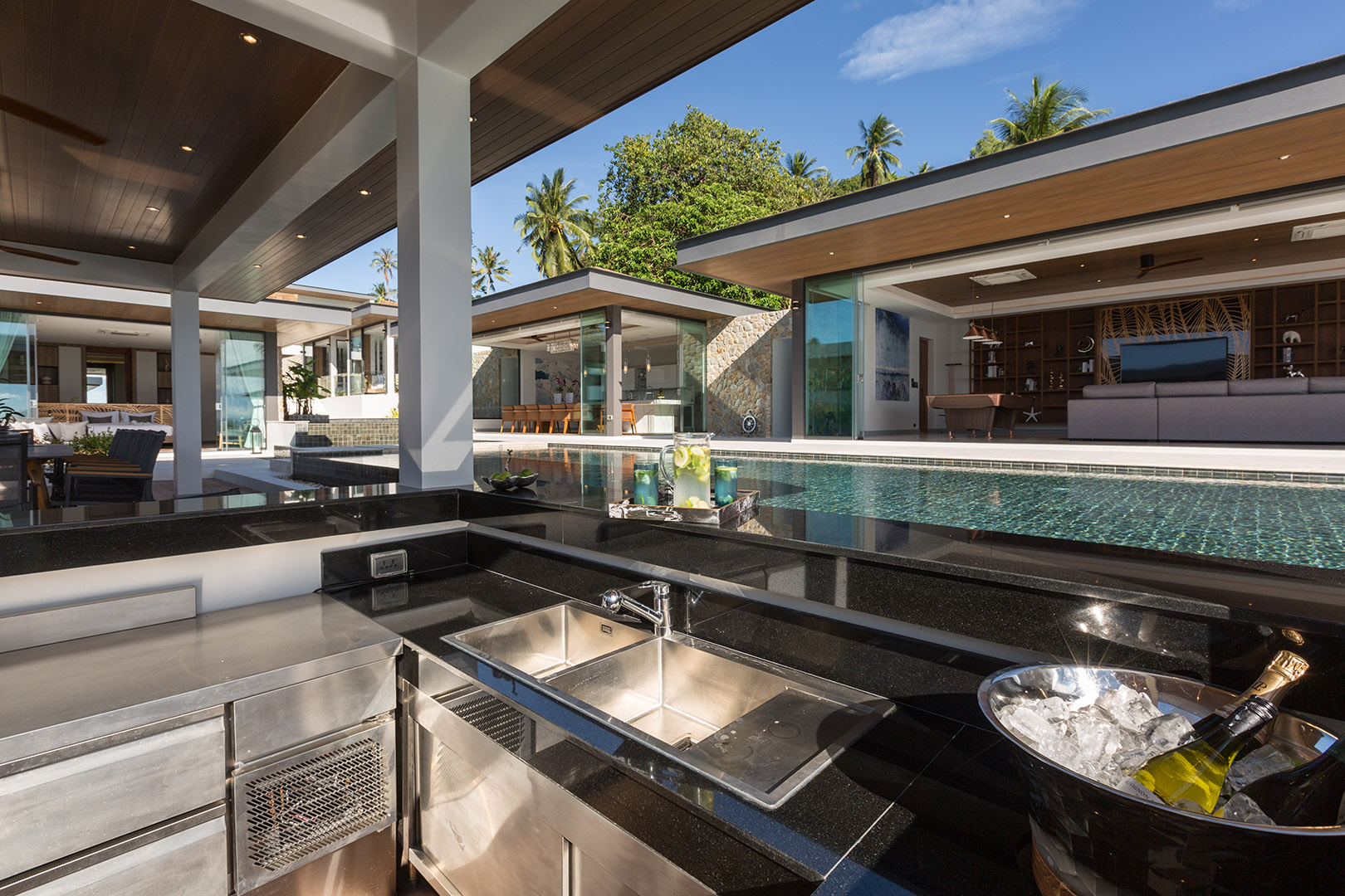 Villa Sea Renity - Ultra-Luxury 7 Bedroom Beachfront Villa in Laem Sor for Sale