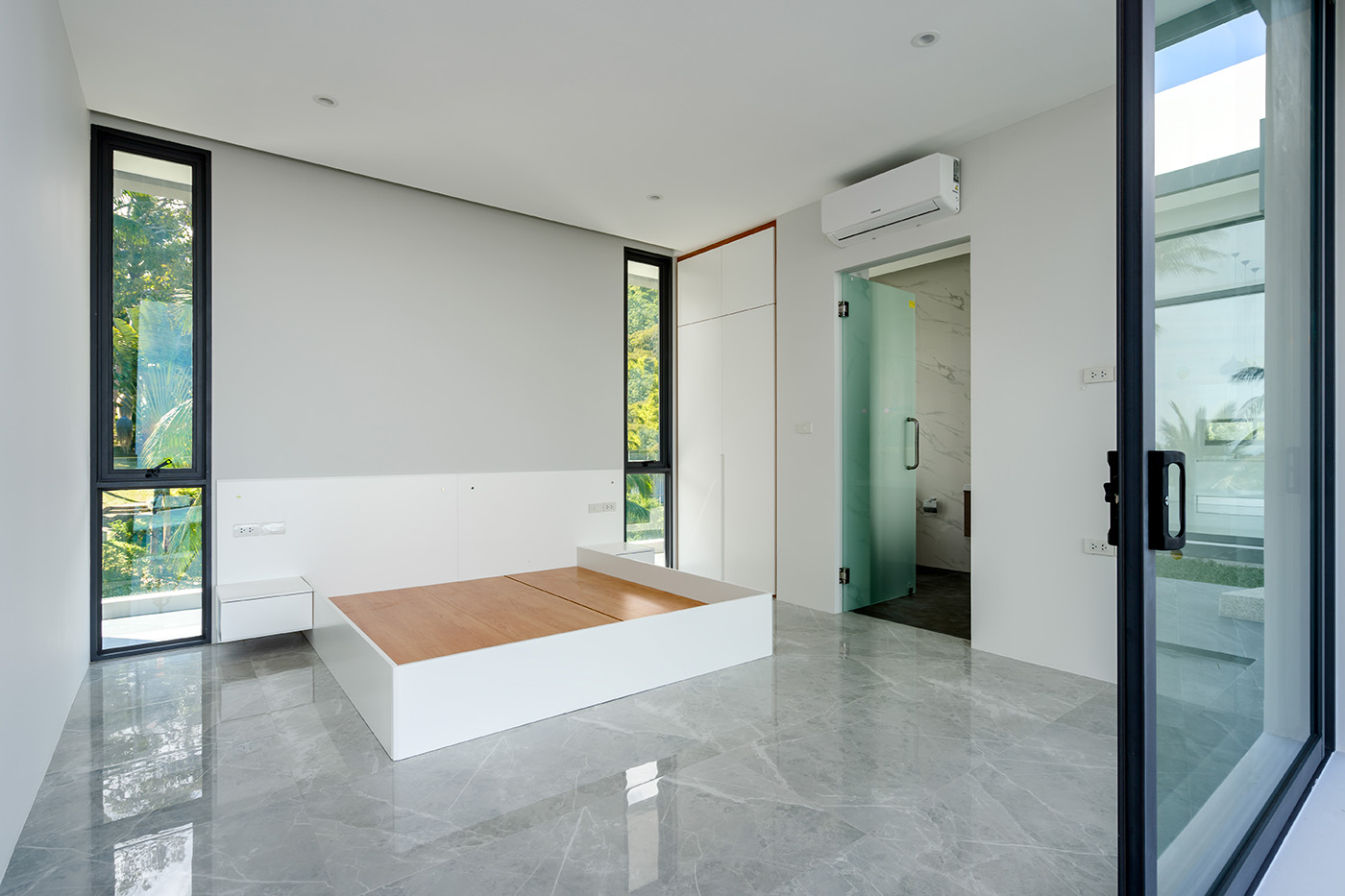 Spanking-New 4 Bedroom Seaview Pool Villa in Bang Por for sale